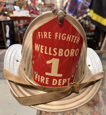 Cairns American Firefighter's Helmet, Wellsboro Fire Dept. Senator. A 1973 vintage American 