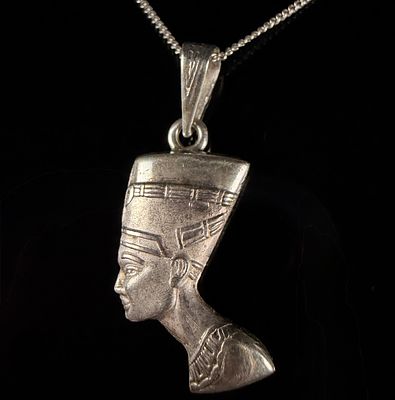 Sterling Silver Queen Nefertiti Bust Pendant Necklace. A sterling silver necklace in the 