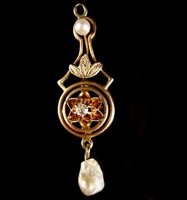 10K Gold Art Nouveau Style Gold-Toned Floral Pendant with Seed Pearl Pearl Drop. An Art Nouveau 