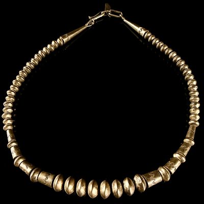 Vintage Navajo Style Sterling Silver Bench Bead Necklace with LPS Maker Mark. A vintage 