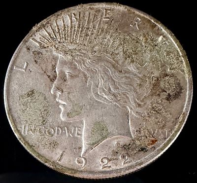 1922 US Peace Silver Dollar. This 1922 US Peace silver dollar was struck at the Philadelphia 