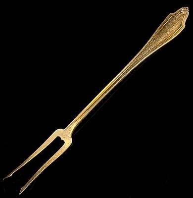 Whiting Radiance Sterling Silver Pickle Fork. A single sterling silver two-tined pickle fork in 