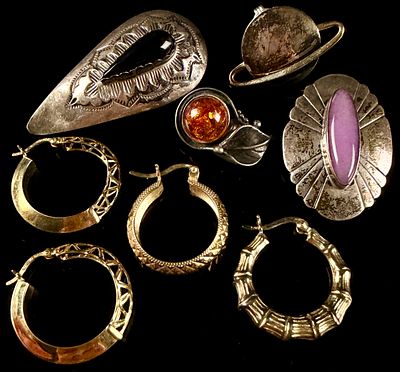 A Collection of Vintage Modern Sterling Silver and Vermeil Jewelry. This collection of jewelry 