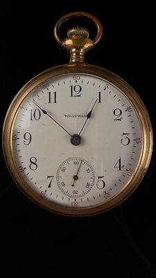 American Waltham Watch Co. 15-Jewel Gold-Filled Open Face Pocket Watch. An open face pocket 