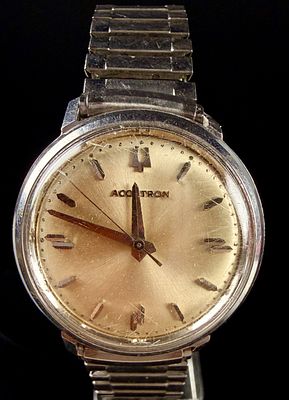 1963 Bulova Accutron 214 Stainless Steel Wristwatch. A vintage Bulova Accutron wristwatch 