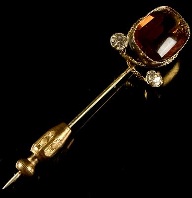 Late Victorian Style Yellow Metal Stick Pin with Cushion-Cut Cognac Stone and Clear Accents. A 