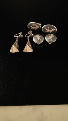 A Collection of Vintage Thai Siam Sterling Silver and Niello Jewelry. A collection of 