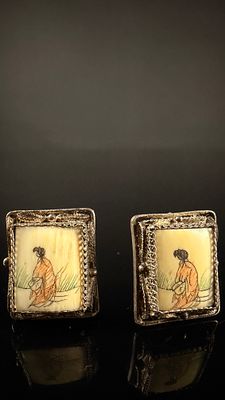 A Pair of Vintage Japanese Style Hand-Painted Bone and Silver Filigree Earrings. A pair of 