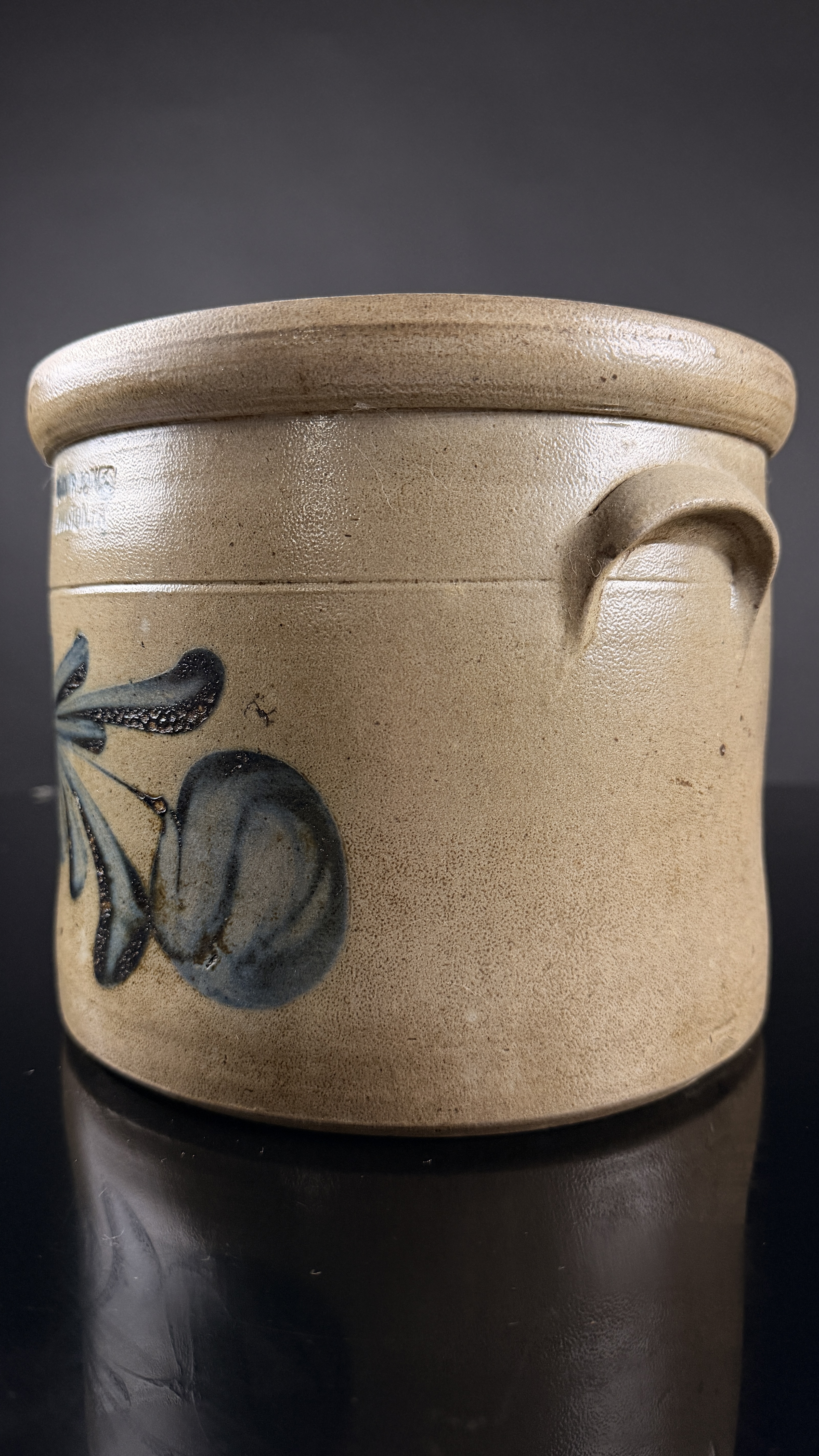 Evan R. Jones Pittston, PA Cobalt-Decorated Salt-Glazed Stoneware Cake Crock
