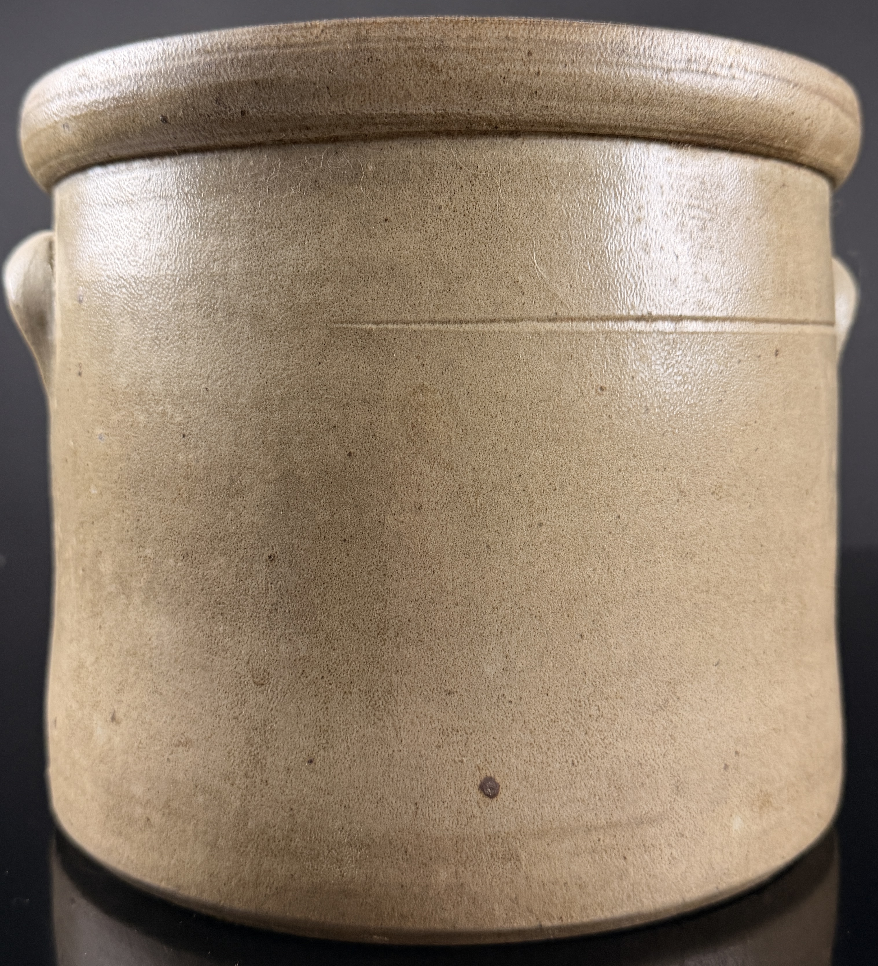 Evan R. Jones Pittston, PA Cobalt-Decorated Salt-Glazed Stoneware Cake Crock