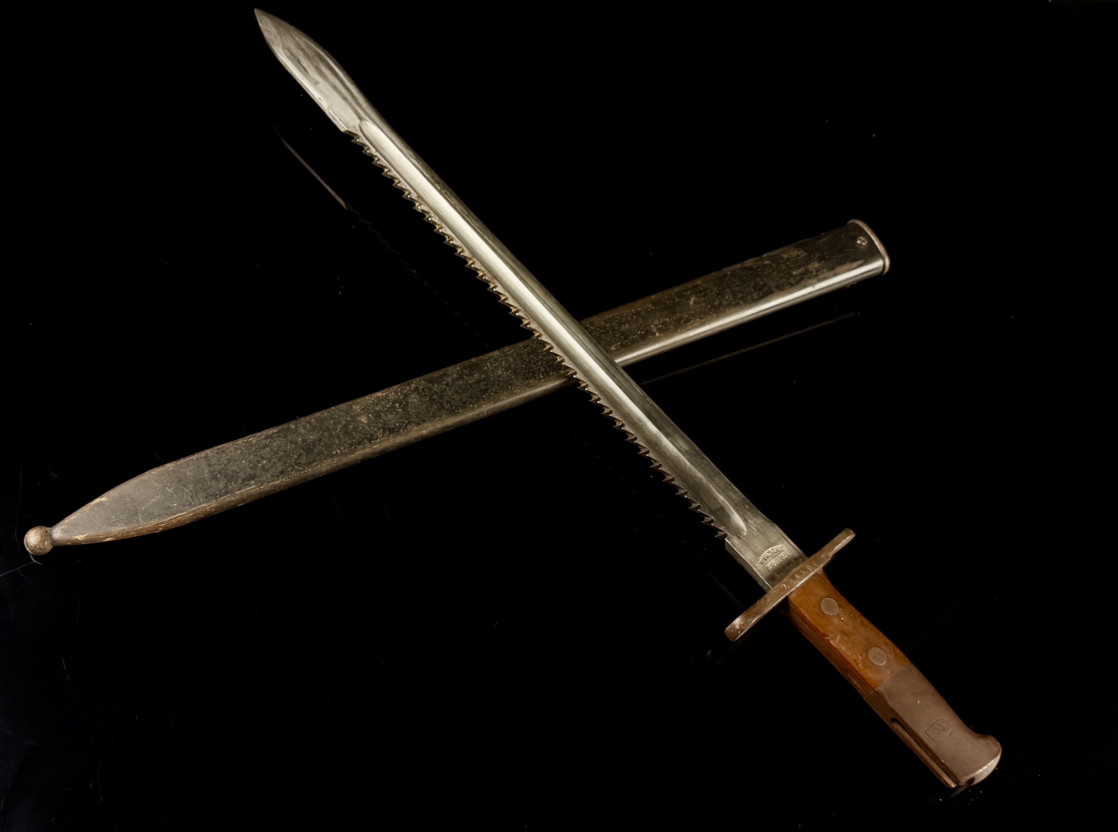 Swiss Model 1914 Pioneer Sawback Bayonet by Waffenfabrik Neuhausen with Scabbard