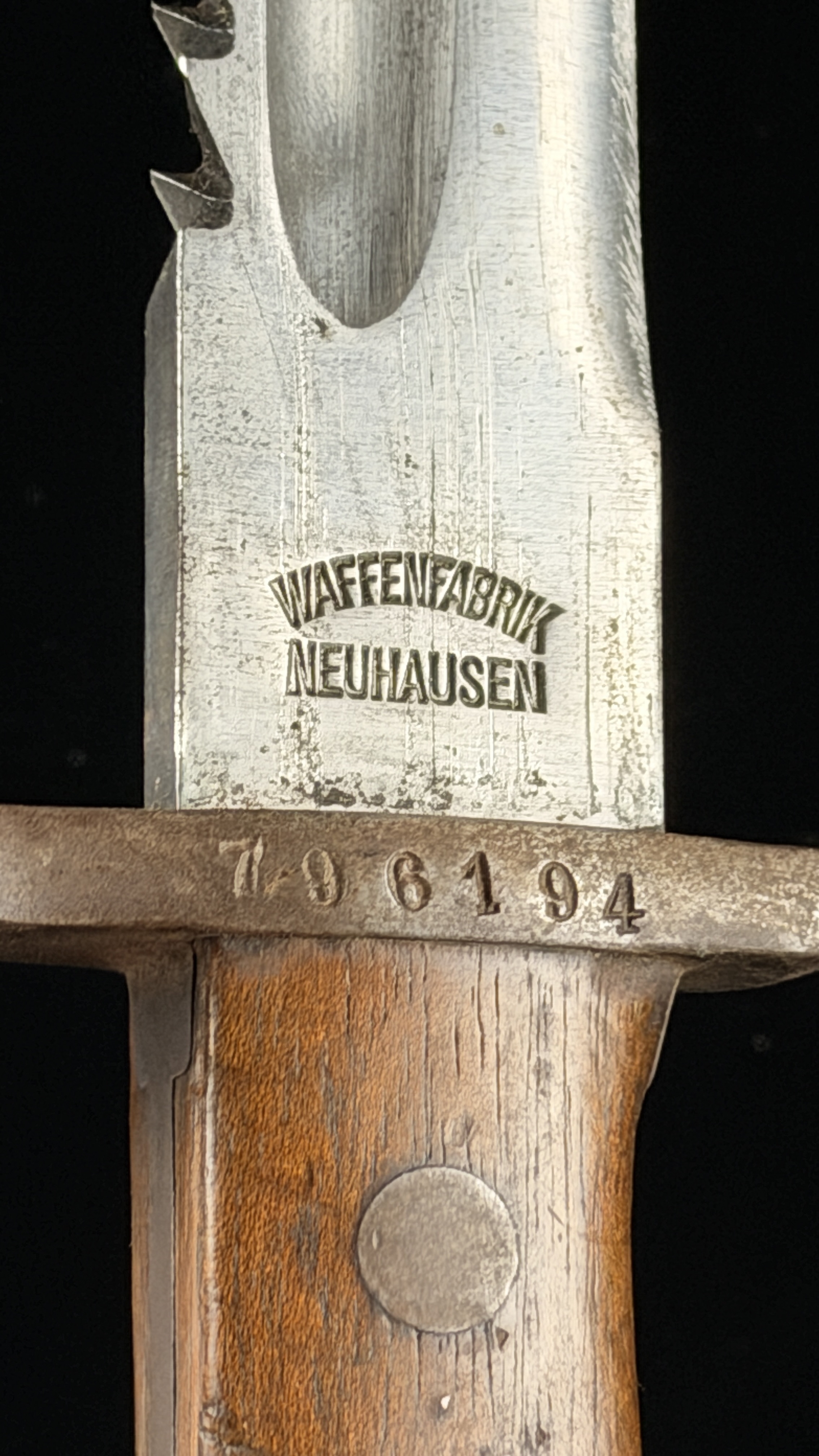 Swiss Model 1914 Pioneer Sawback Bayonet by Waffenfabrik Neuhausen with Scabbard