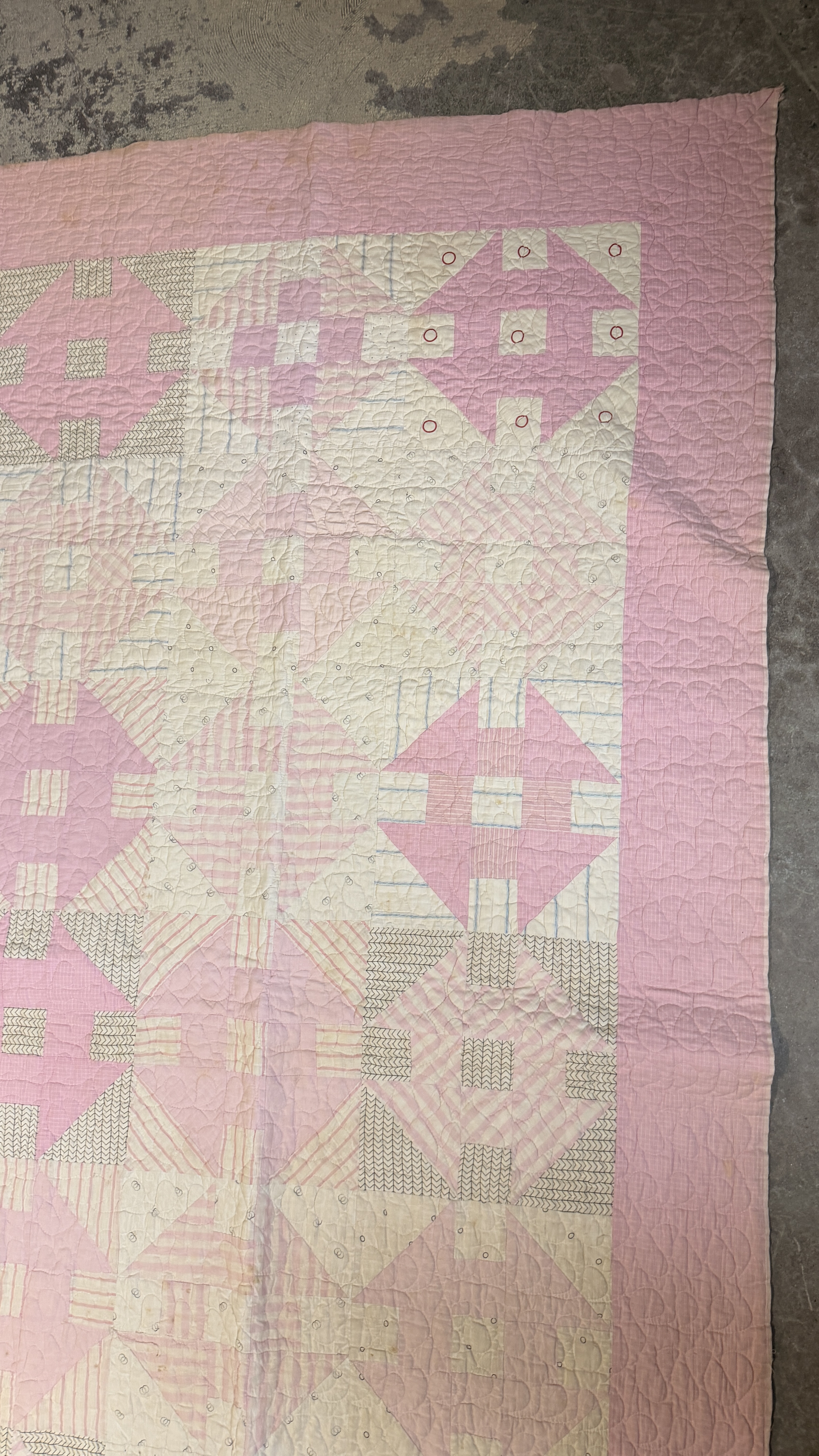 Mid-20th Century American Pieced Cotton Quilt in Churn Dash Pattern