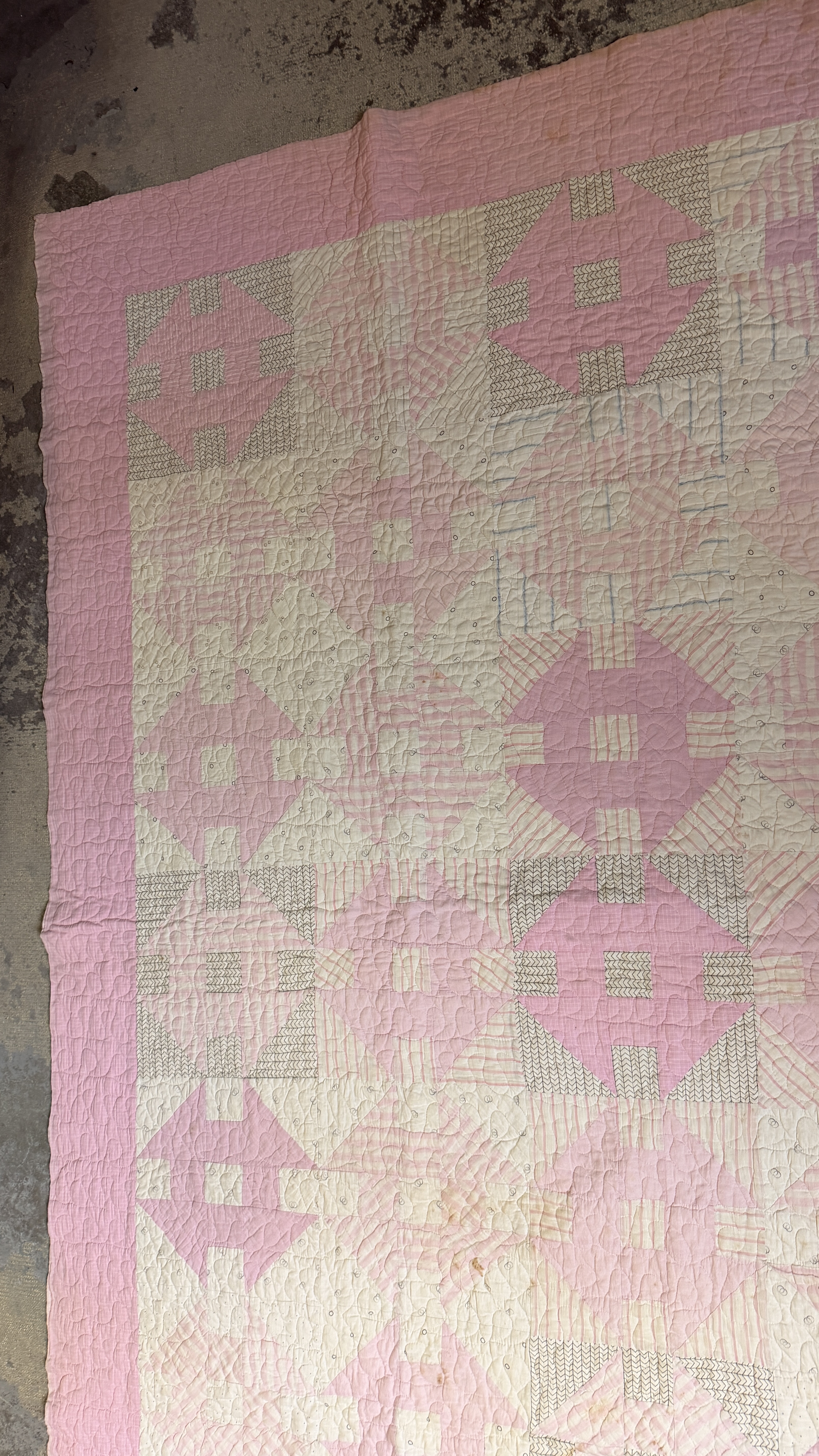 Mid-20th Century American Pieced Cotton Quilt in Churn Dash Pattern