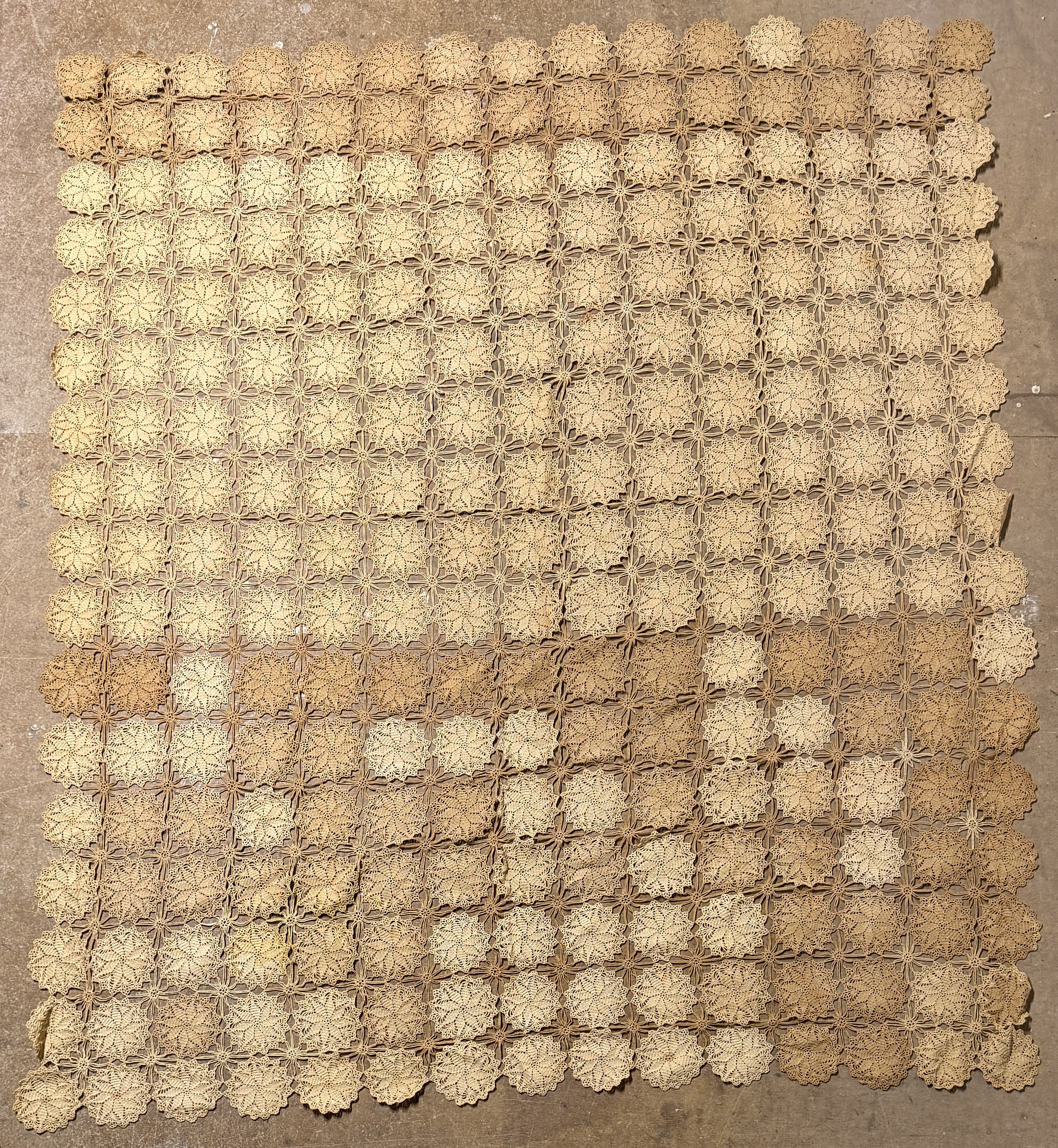 Vintage Hand-Crocheted Medallion Cotton Coverlet