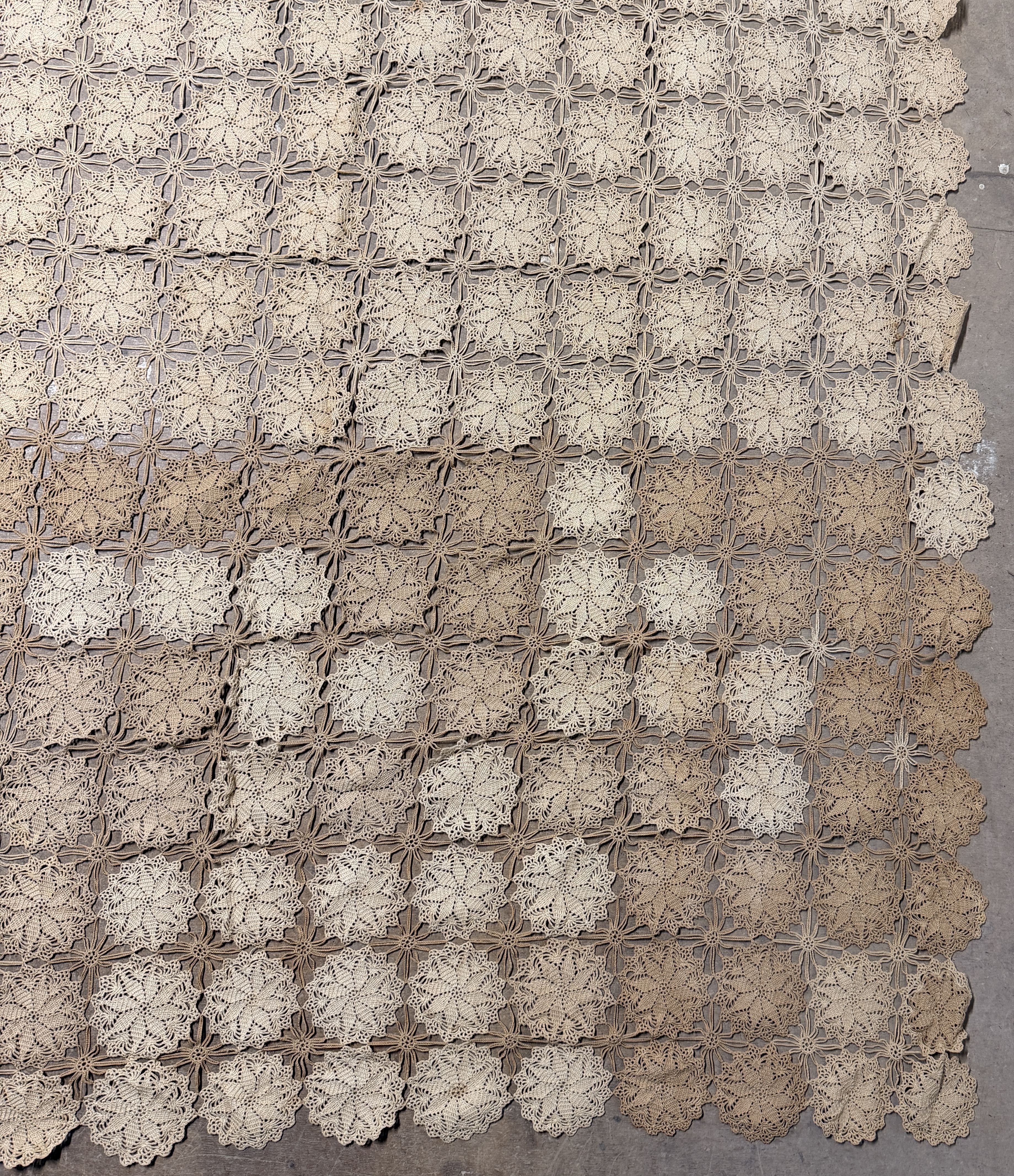 Vintage Hand-Crocheted Medallion Cotton Coverlet