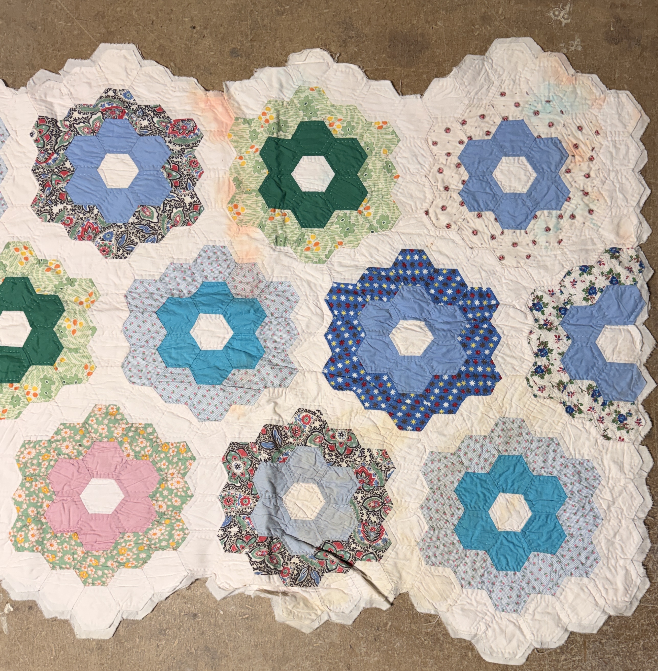 Vintage Hand-Pieced and Hand-Quilted Grandmother's Flower Garden Pattern Quilt Runner