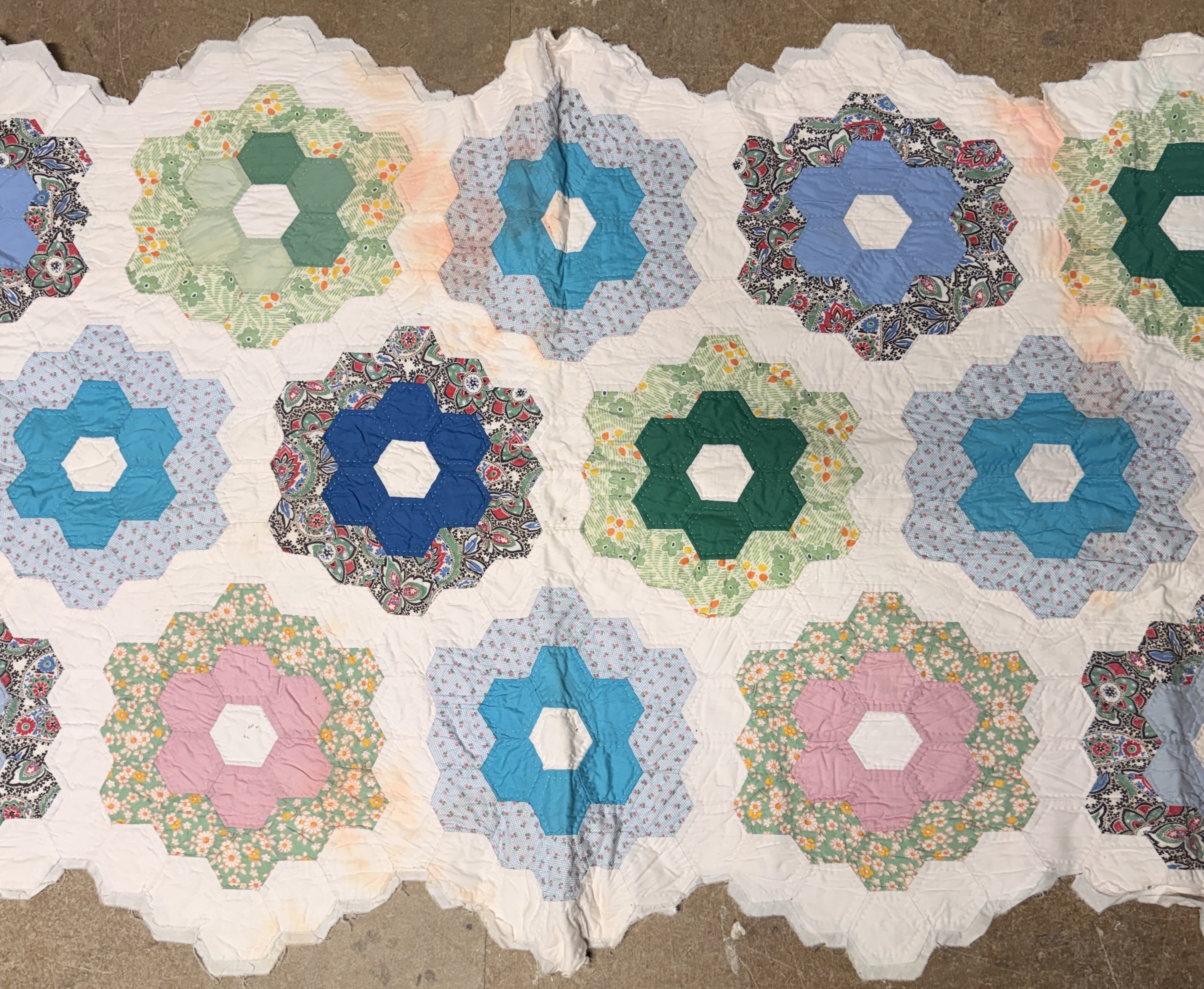 Vintage Hand-Pieced and Hand-Quilted Grandmother's Flower Garden Pattern Quilt Runner