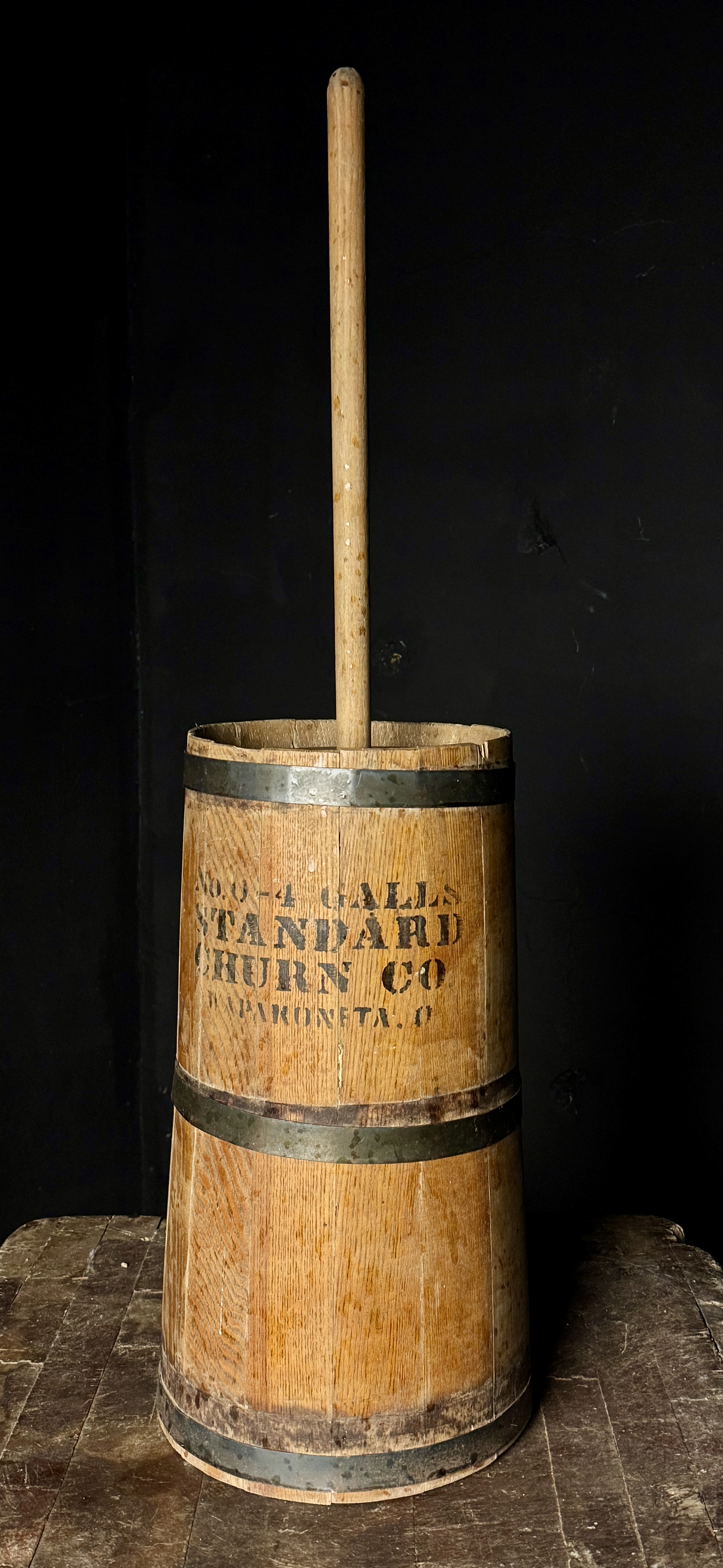Early 20th Century Standard Churn Co. 4-Gallon Wooden Butter Churn