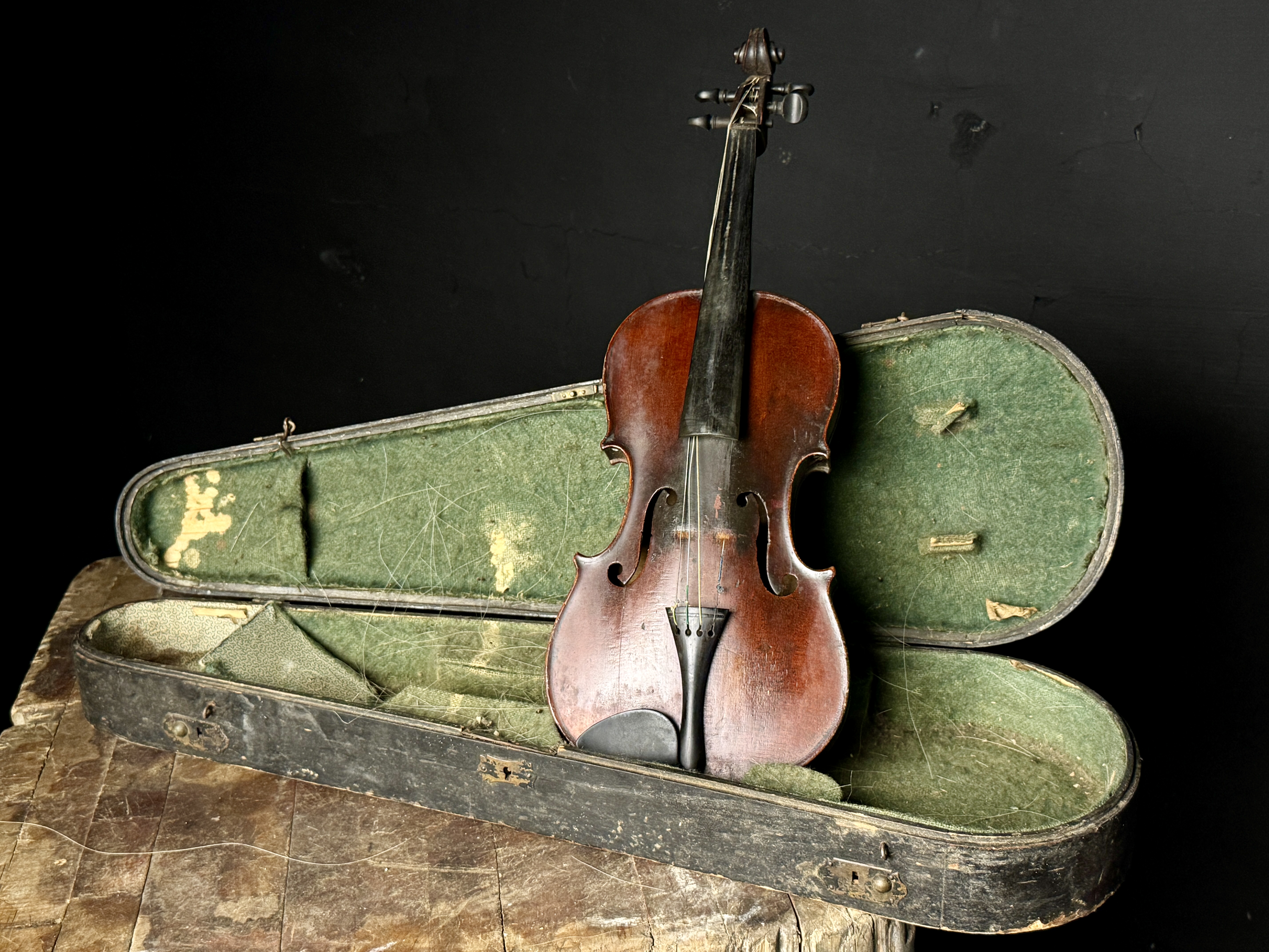 Antique Full-Size Violin Bearing Nicolaus Amatius Label with Wooden Coffin Case