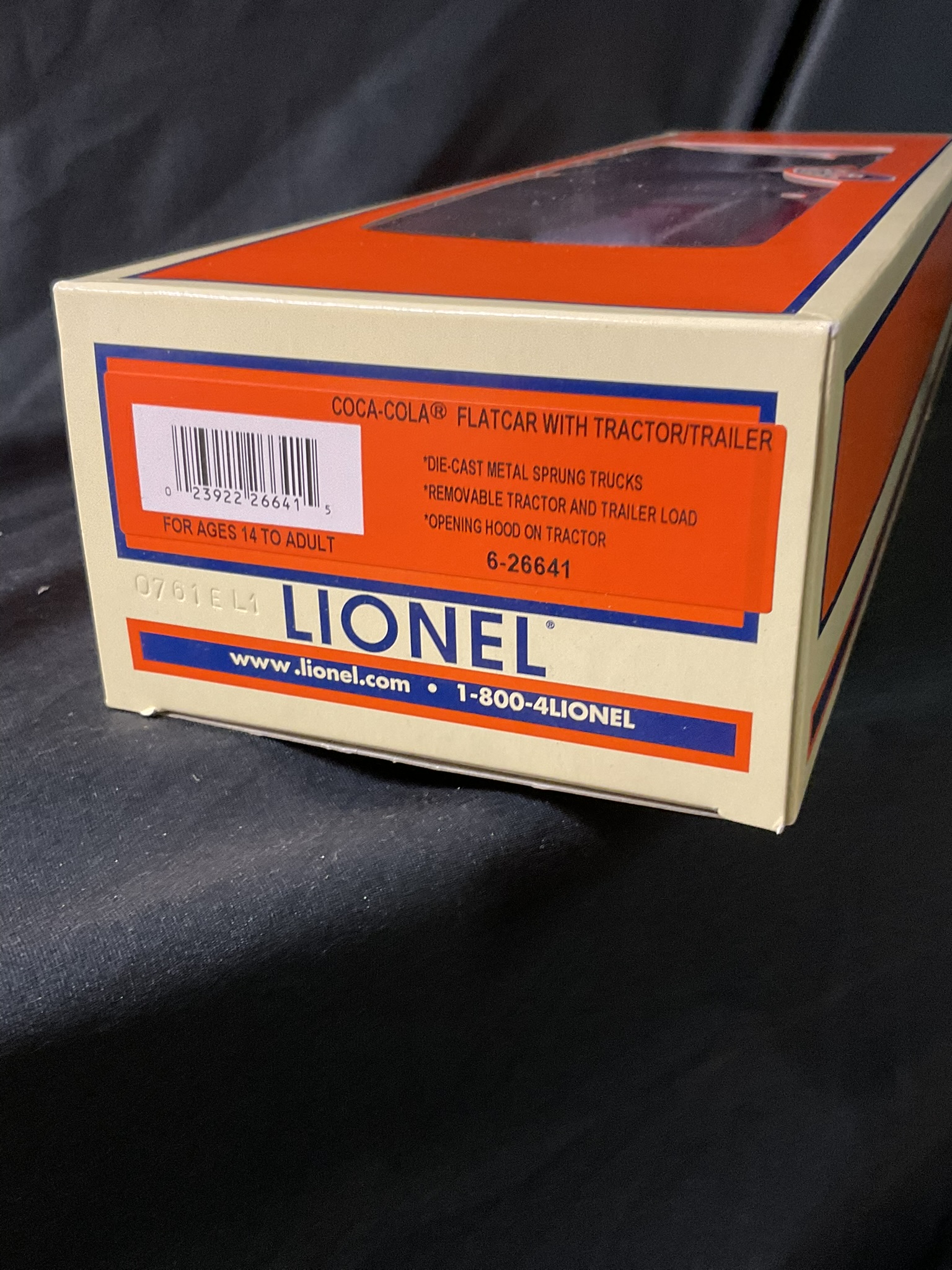 Lionel 6-26641 O Gauge Coca-Cola Flatcar with Tractor and Trailer