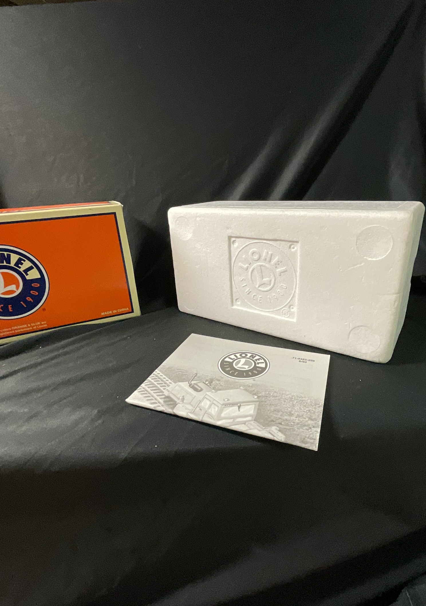 Lionel 6-18491 O-Gauge Maintenance-of-Way Ballast Tamper with Box and Manual
