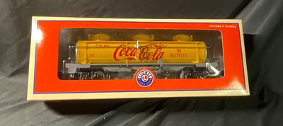 Lionel 6-36169 Coca-Cola O-Gauge 3-Dome Tank Car. Lionel L.L.C. O-gauge model train rolling 