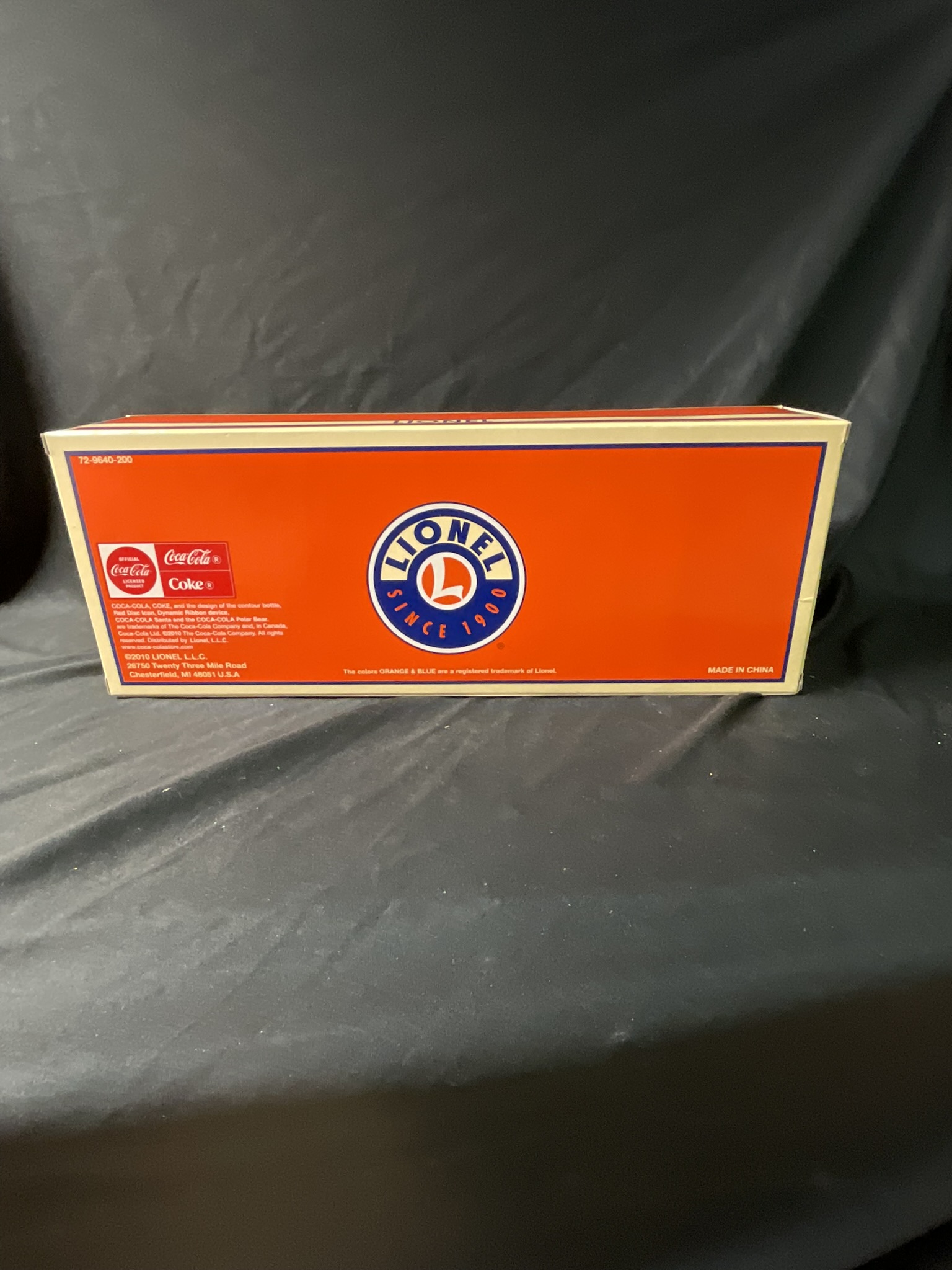 Lionel 6-36169 Coca-Cola O-Gauge 3-Dome Tank Car