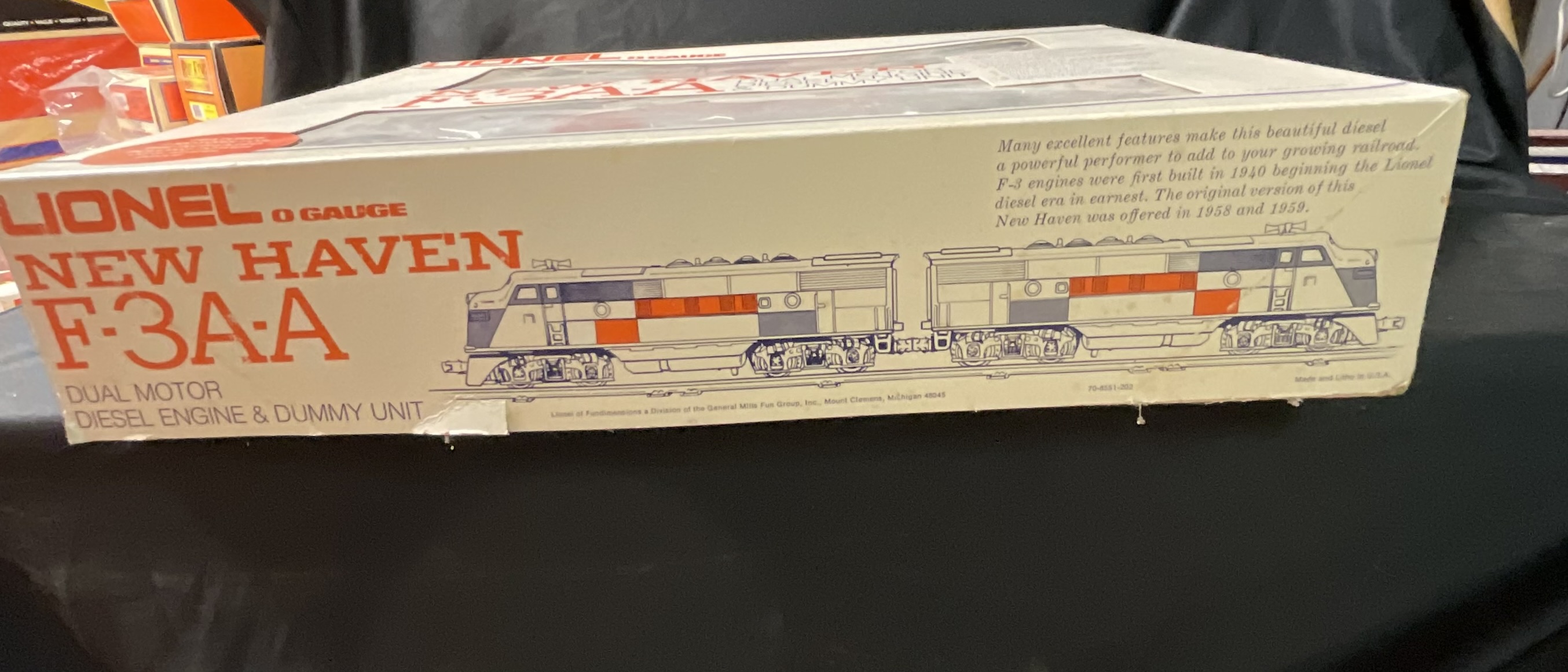 Lionel 6-8851 O-Gauge New Haven F-3A-A Diesel Locomotive Set
