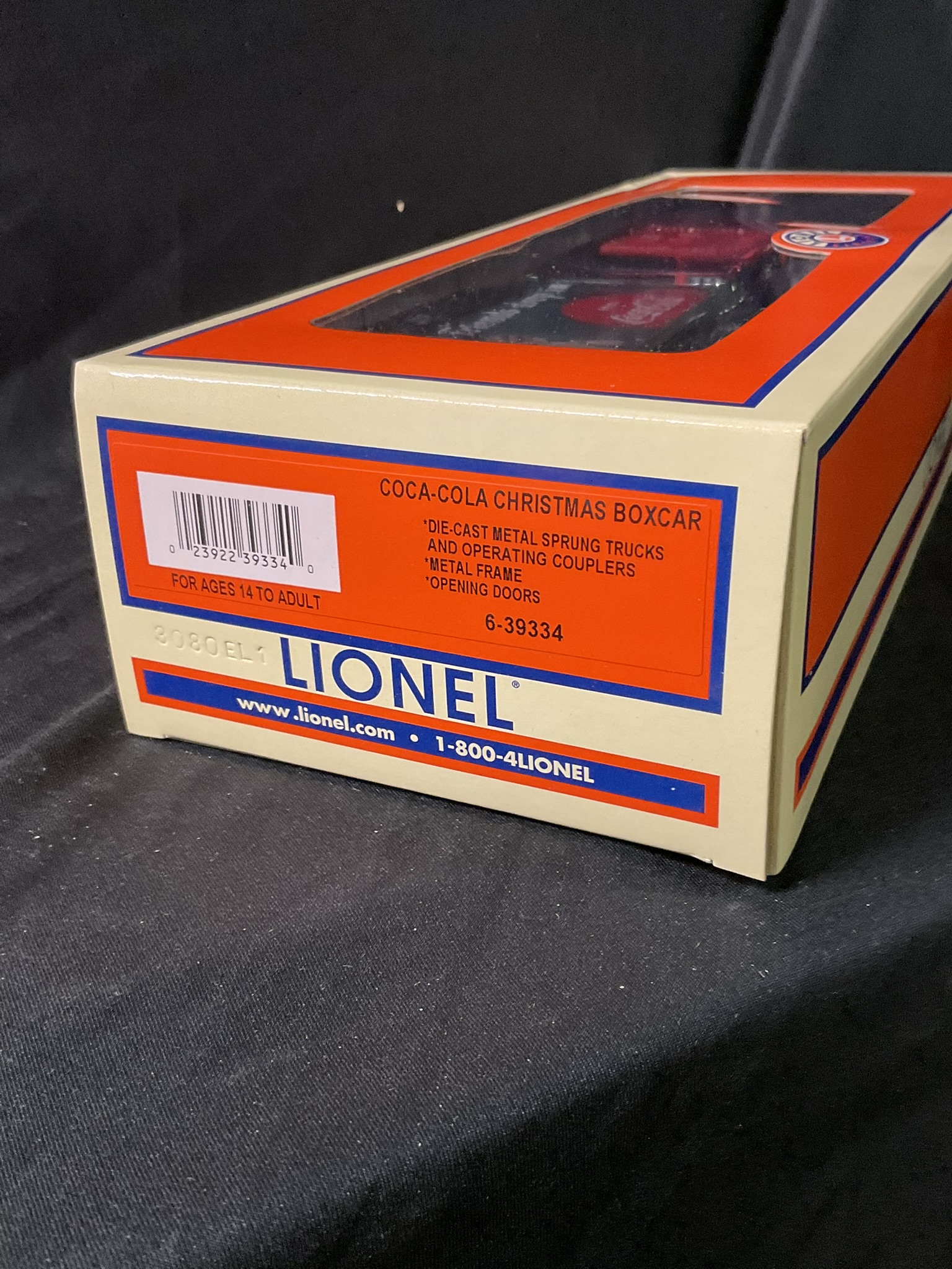 Lionel 6-39334 O Gauge Coca-Cola Christmas Boxcar in Original Box
