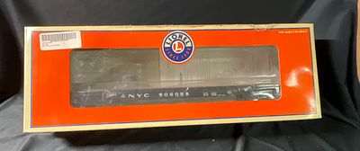 Lionel O-Gauge New York Central PS-4 Flatcar No. 6-17575. This Lionel LLC O-gauge model train 