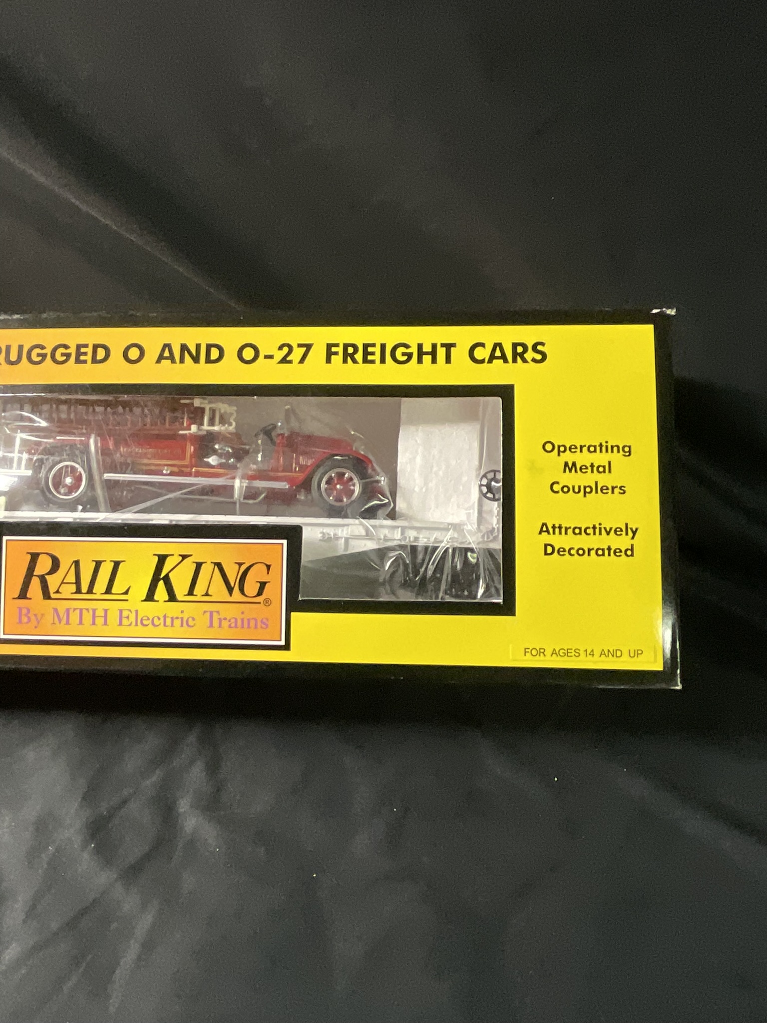 RailKing by MTH Electric Trains Lehigh Valley Flatcar with 1932 Buffalo Type 50 Fire Truck Item 30-76314