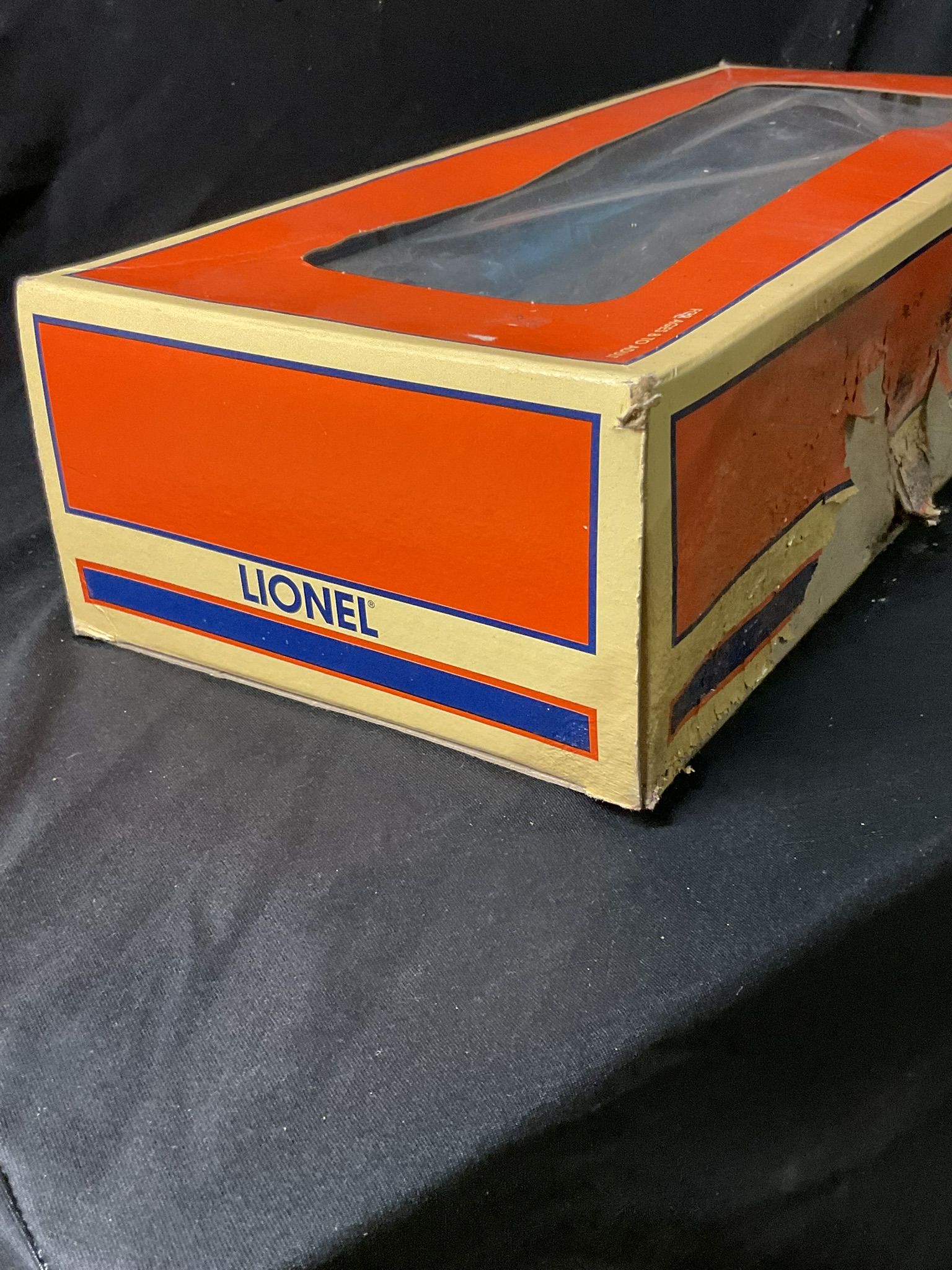 Lionel 6-36091 Maersk Flatcar with Two Tractors