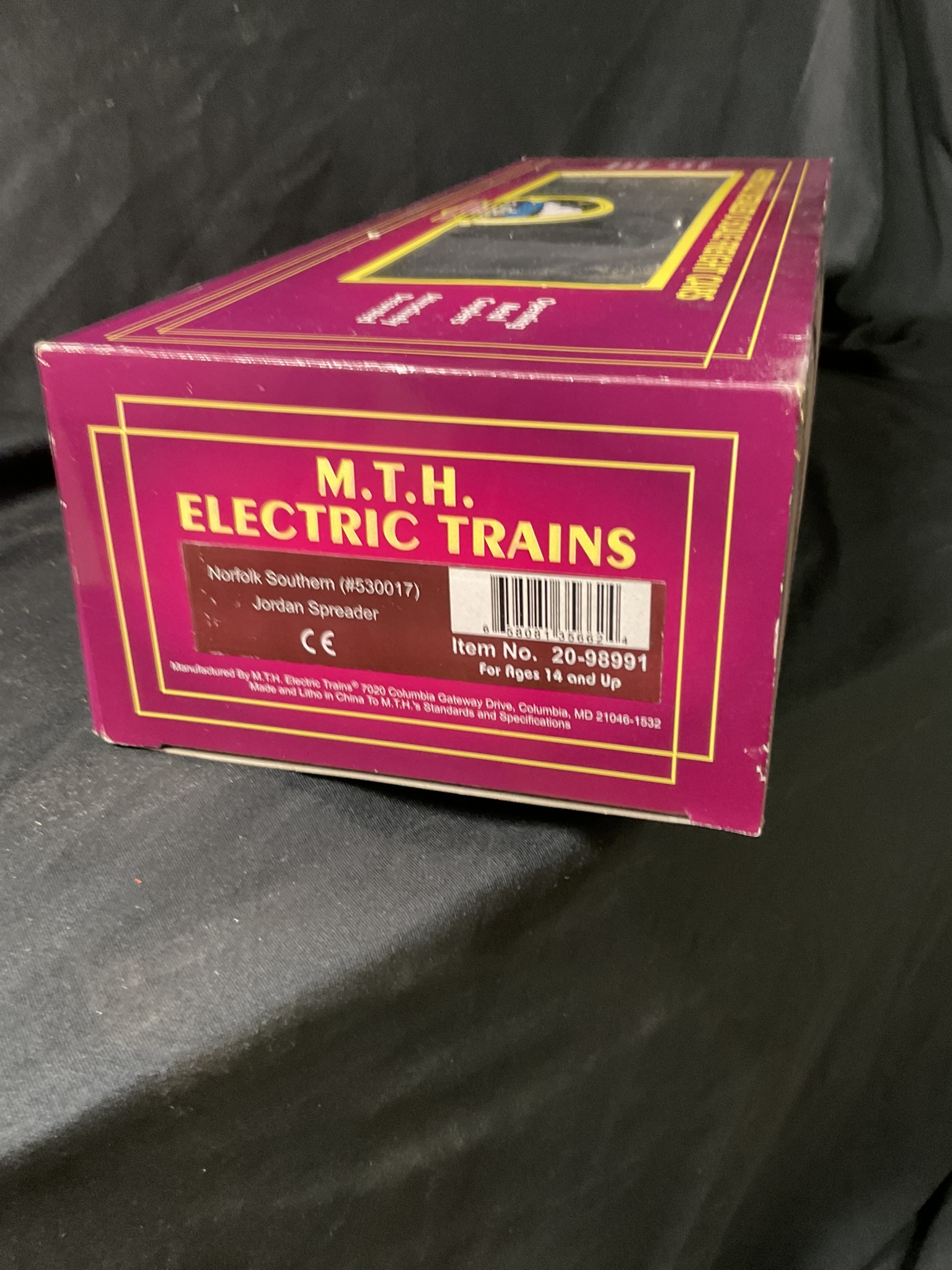 M.T.H. Electric Trains Premier Line Norfolk Southern Jordan Spreader 20-98991 O Scale