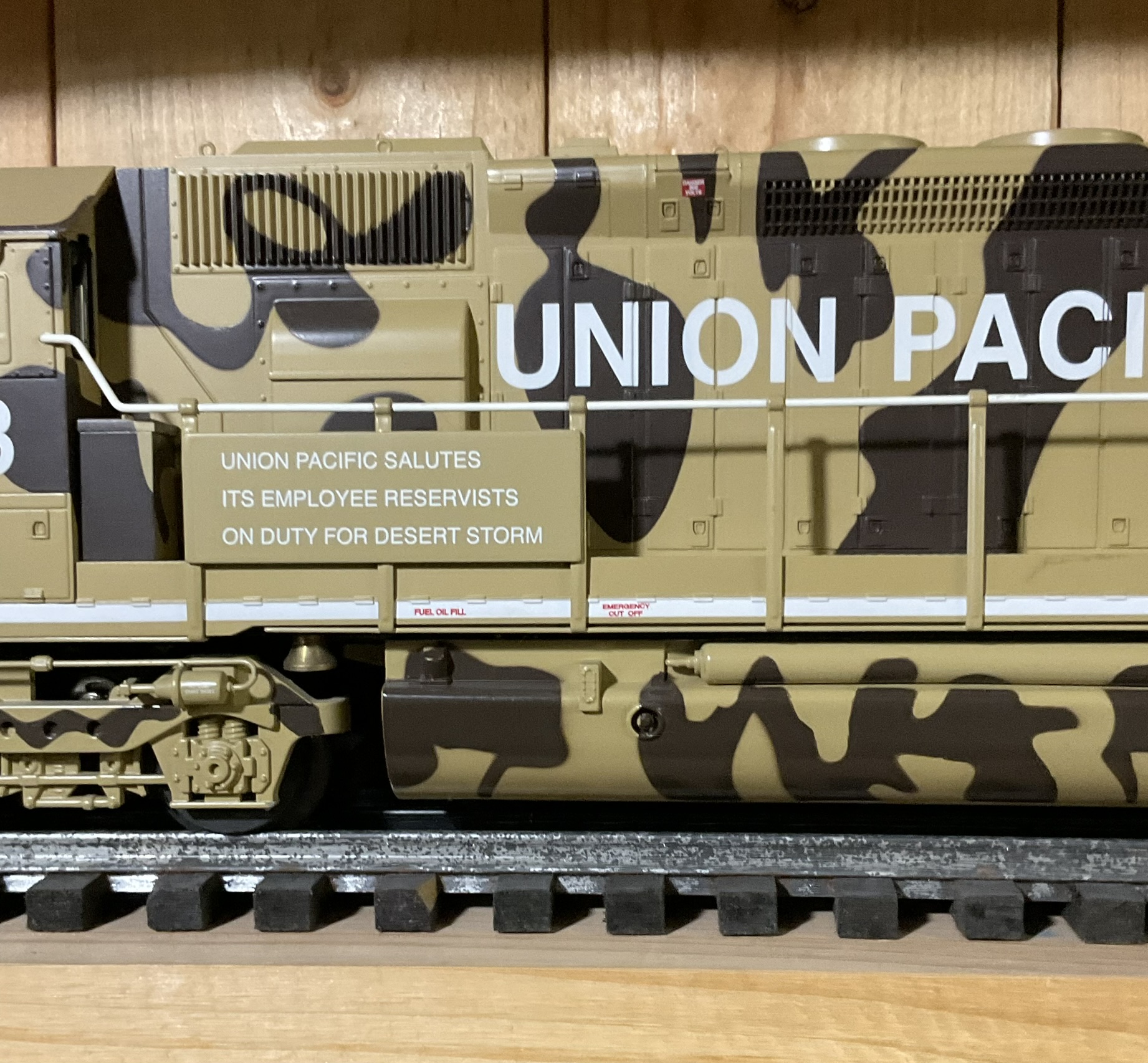 Lionel Union Pacific #3593 Desert Storm Legacy SD40-2 Diesel Locomotive