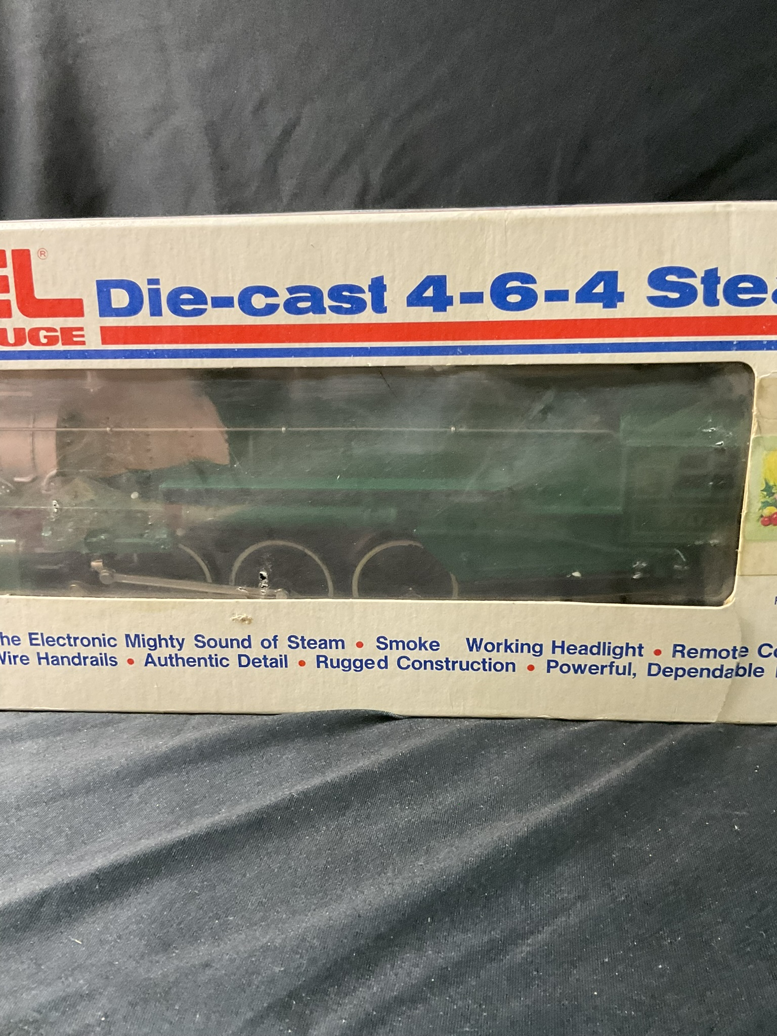 Lionel Southern Crescent Steam Locomotive and Tender 6-8702