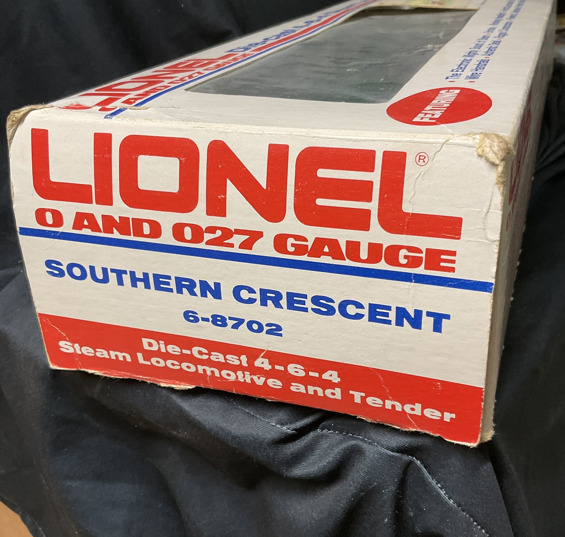 Lionel Southern Crescent Steam Locomotive and Tender 6-8702