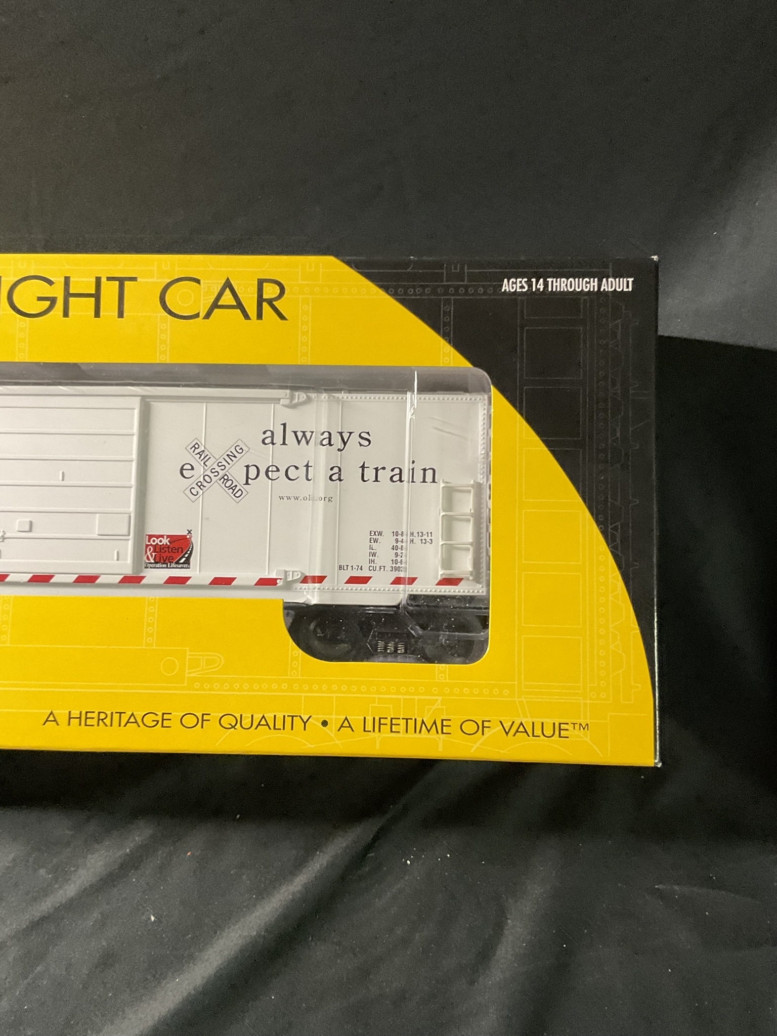 K-Line by Lionel Operation Lifesaver Boxcar with Flashing Lights 6-22562