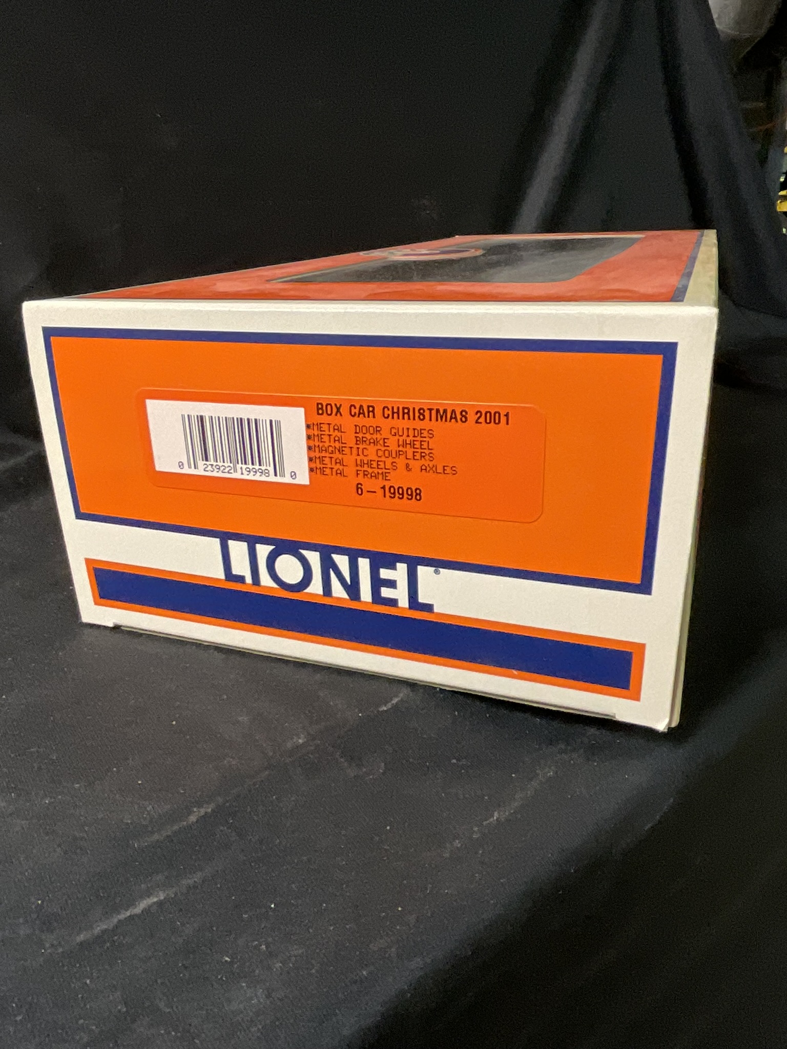 Lionel 6-19998 O-Gauge Christmas 2001 Boxcar in Original Box