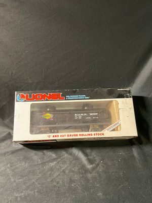 Lionel O Gauge Sunoco Two-Dome Tank Car 6-16107. Lionel Trains, Inc. Sunoco Two-Dome Tank Car 