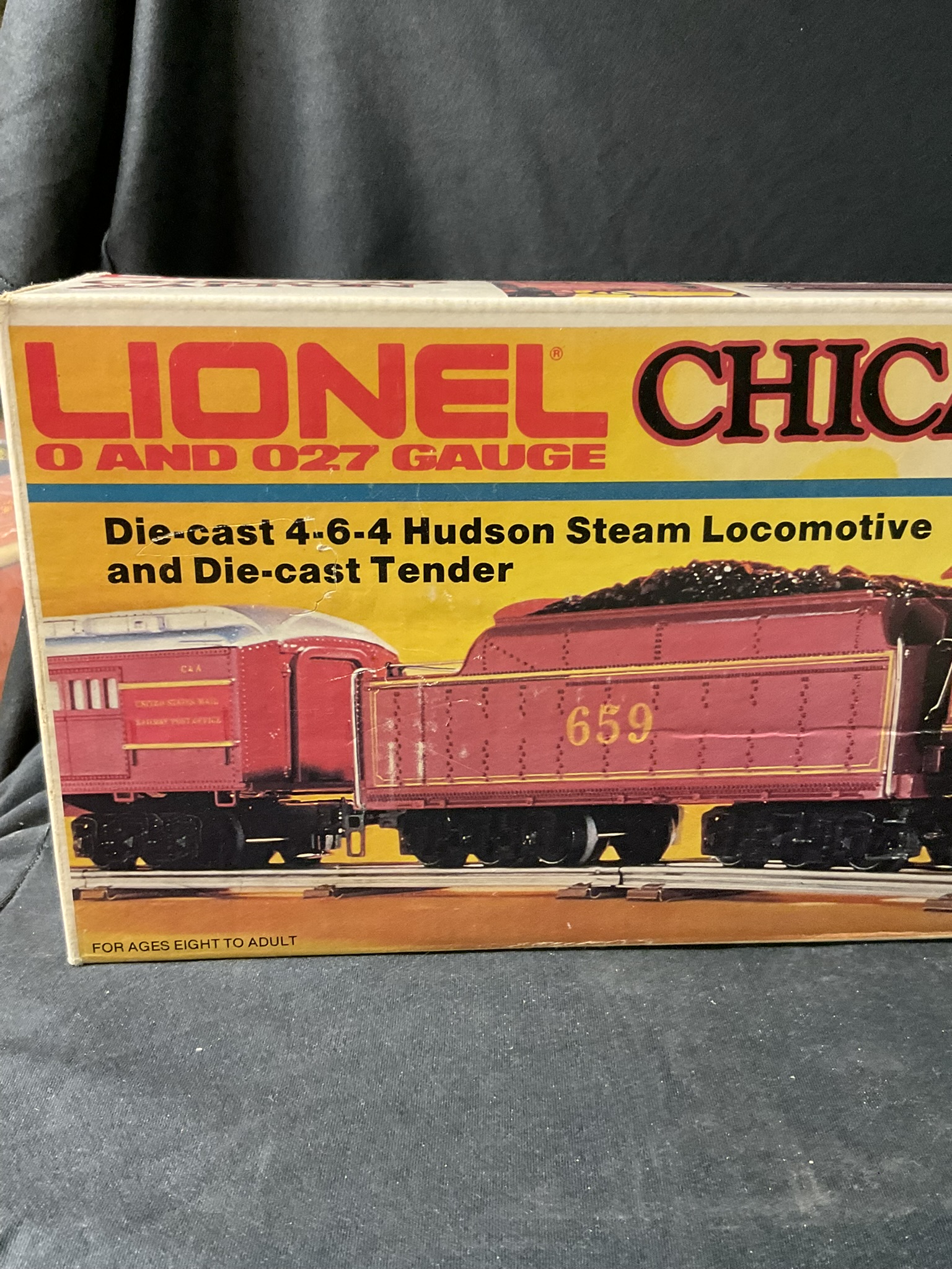 Lionel 6-8101 Chicago and Alton 4-6-4 Hudson Steam Locomotive and Tender