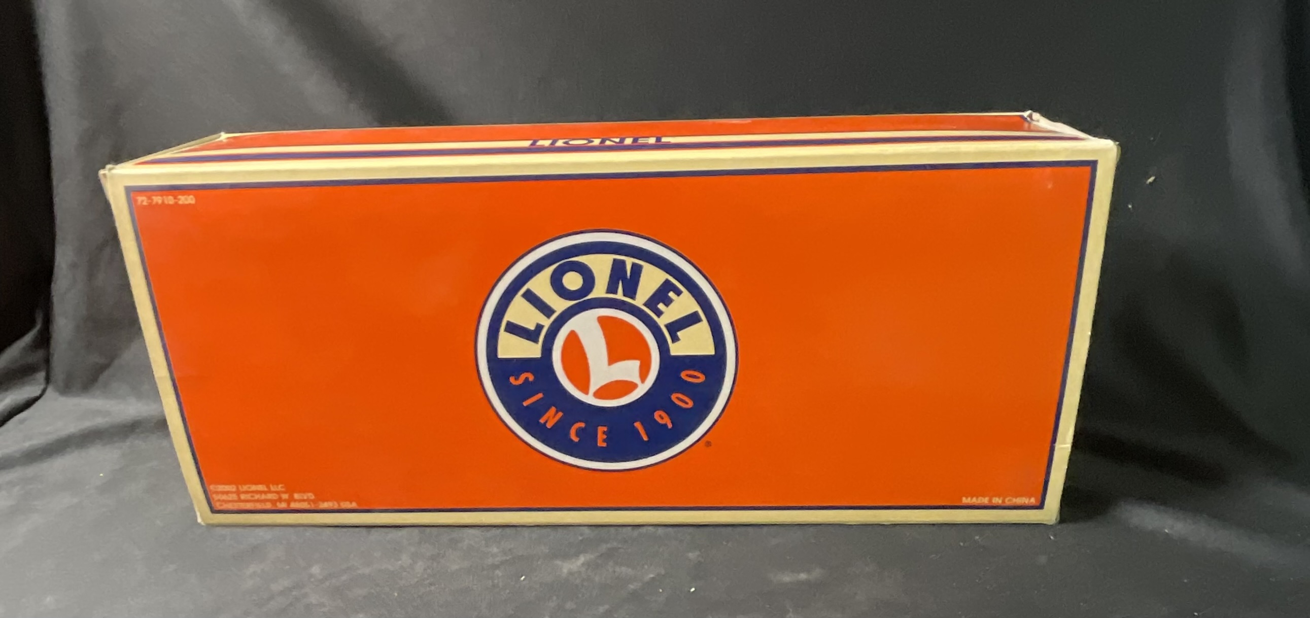 Lionel 6-26058 Southern Pacific Flatcar with Two Trailer Frames O-Gauge