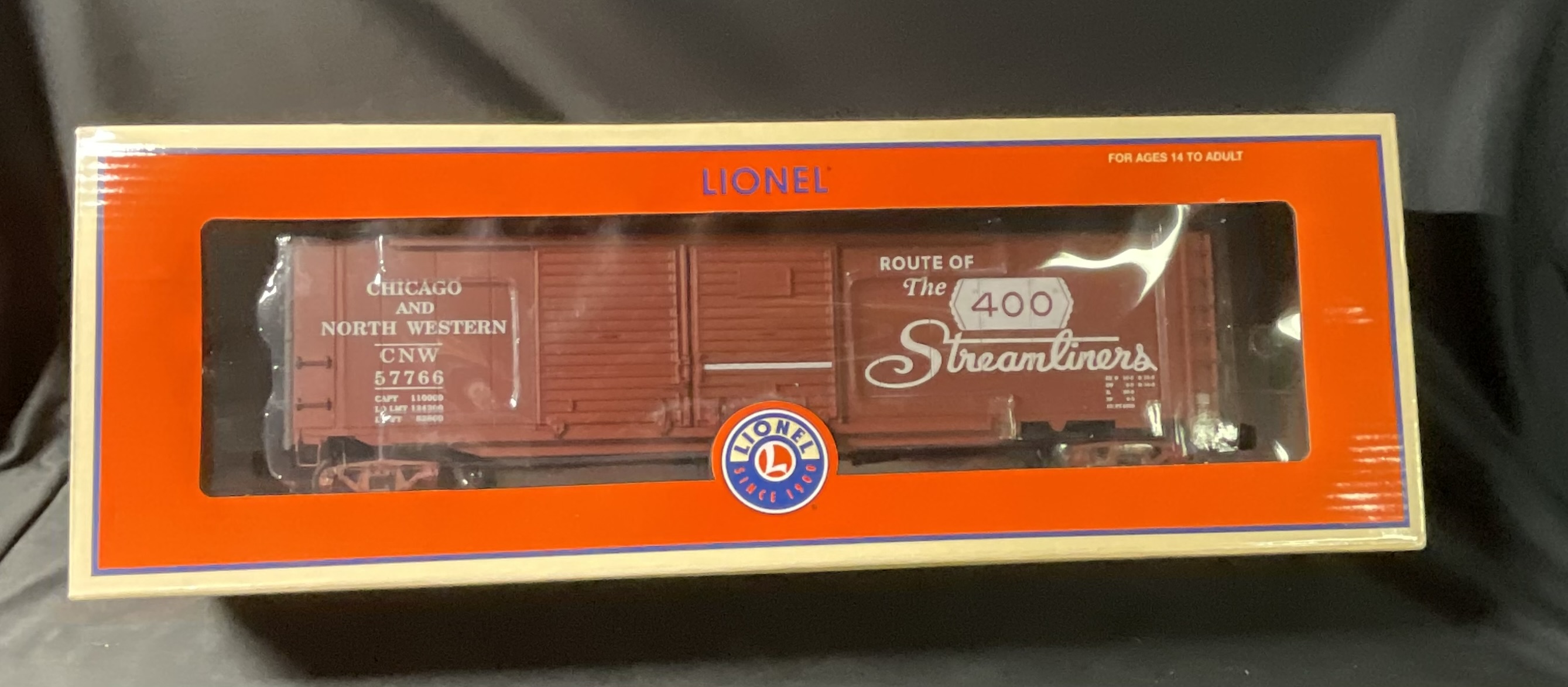 Lionel Chicago & North Western Double Door Boxcar No. 6-29344