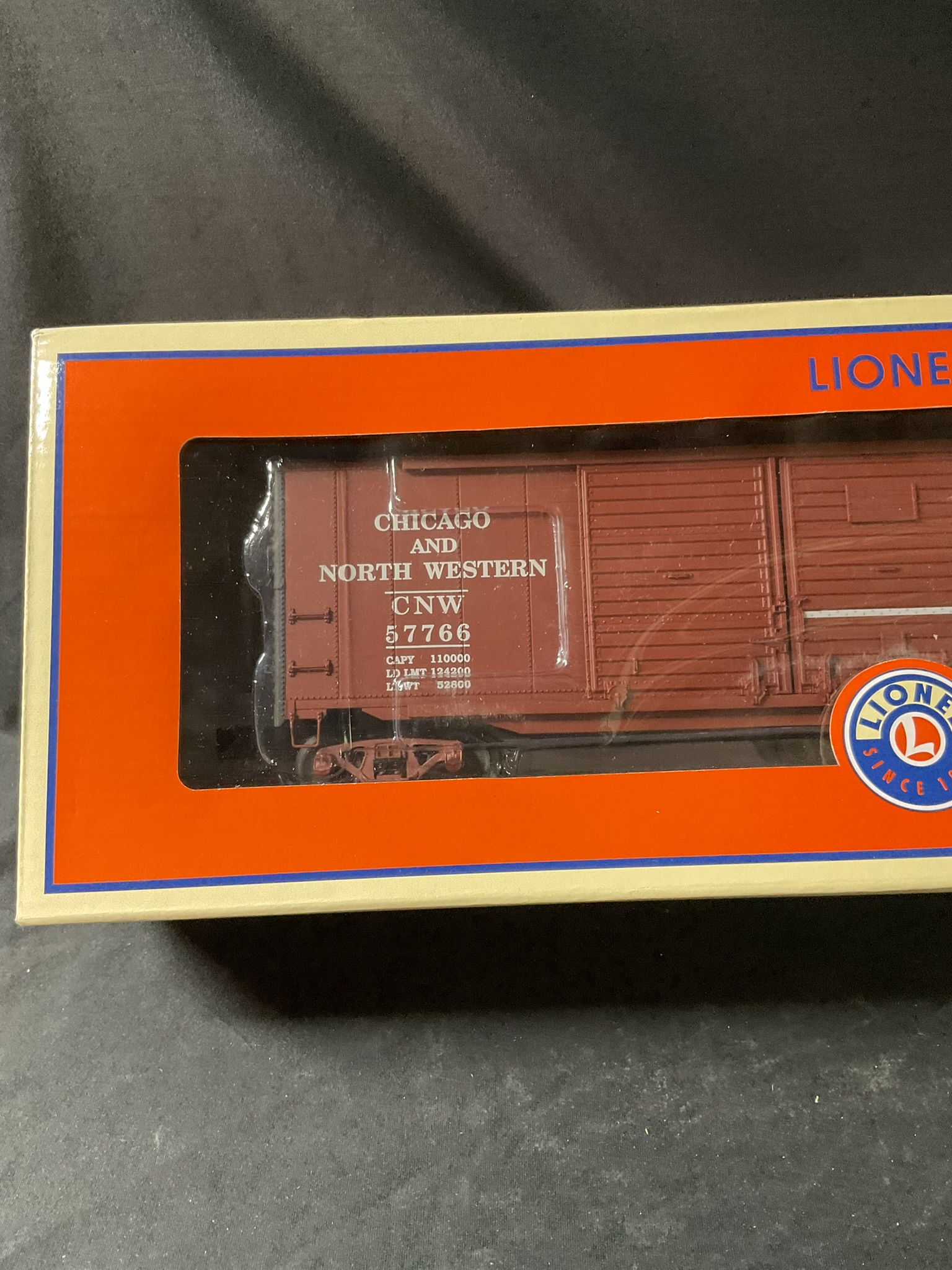 Lionel Chicago & North Western Double Door Boxcar No. 6-29344