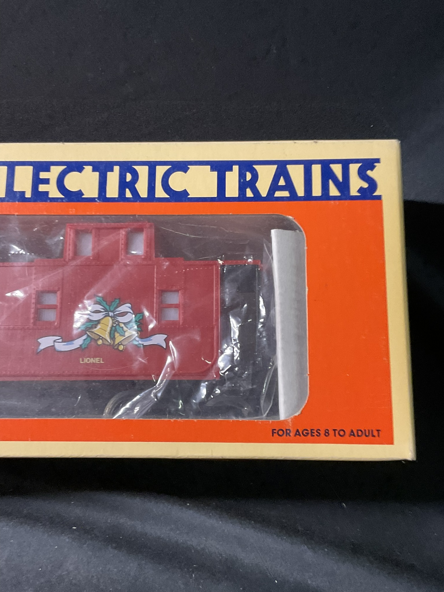 Lionel O-Gauge 6-16547 Christmas Square-Window Caboose in Original Box