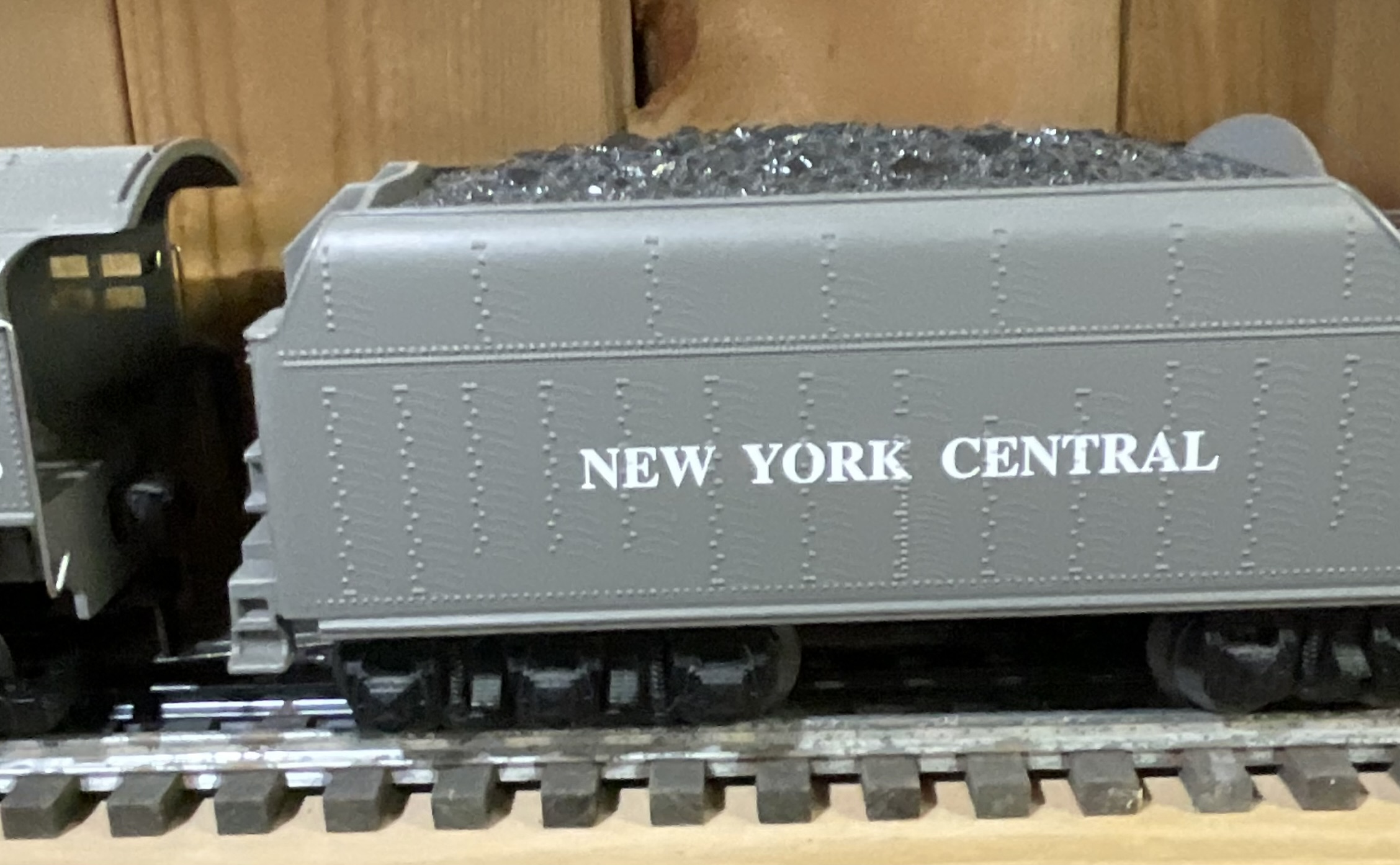 Lionel New York Central Gray Hudson 4-6-4 Steam Locomotive and Tender, No. 5450