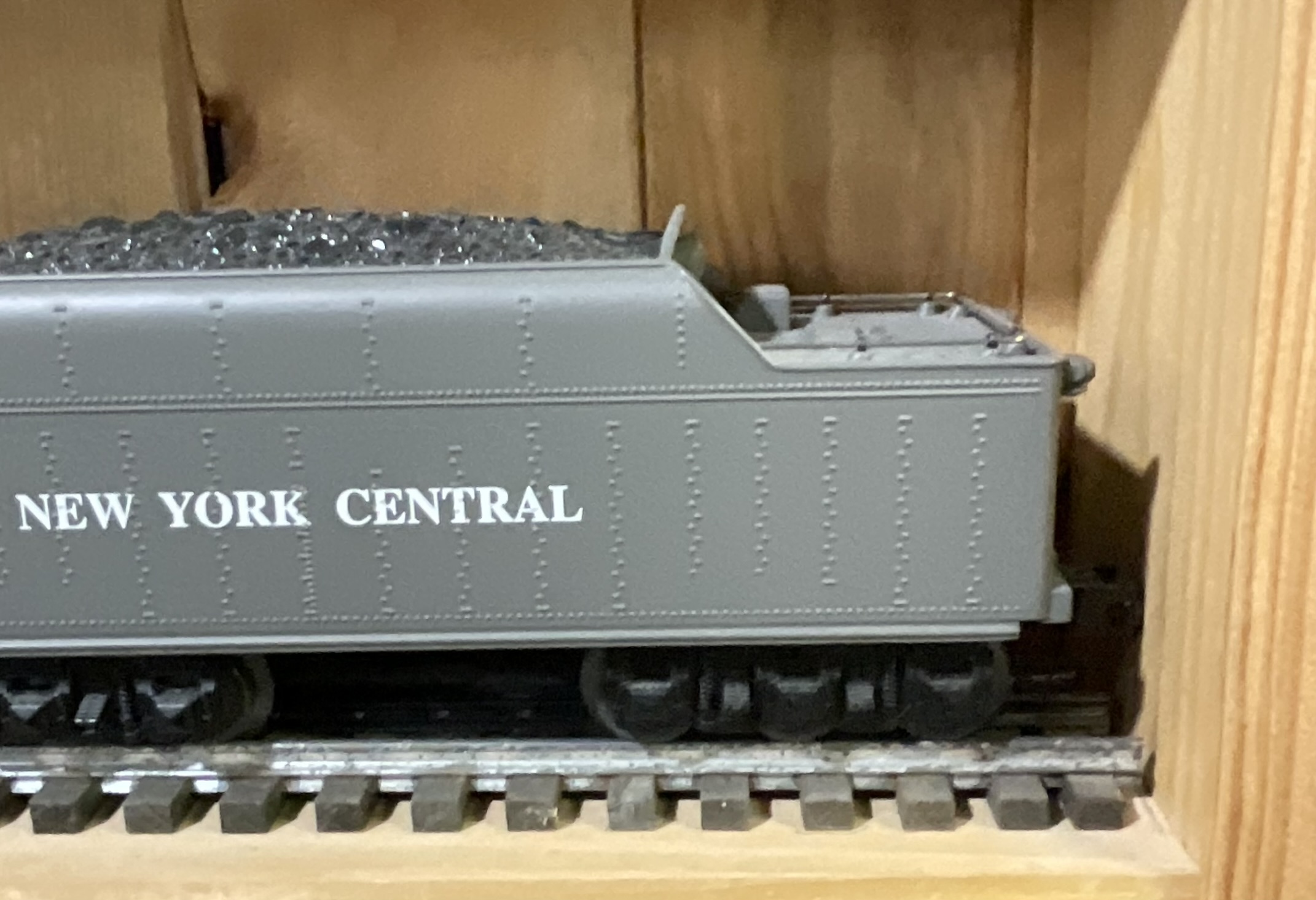 Lionel New York Central Gray Hudson 4-6-4 Steam Locomotive and Tender, No. 5450