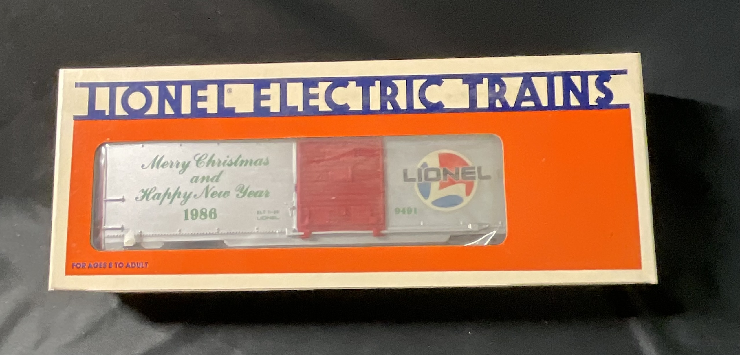 Lionel Model 6-9491 Christmas Boxcar 1986