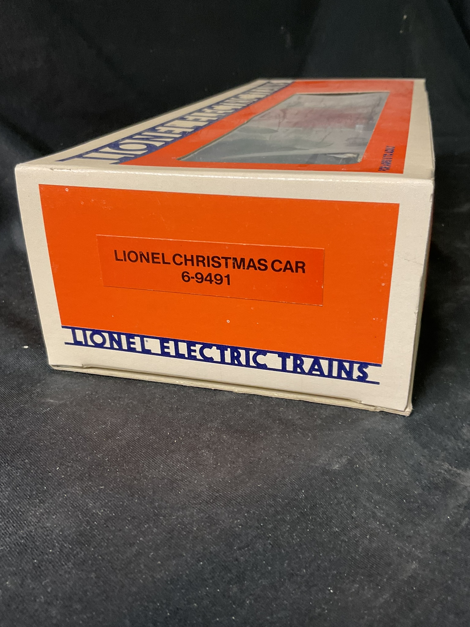 Lionel Model 6-9491 Christmas Boxcar 1986