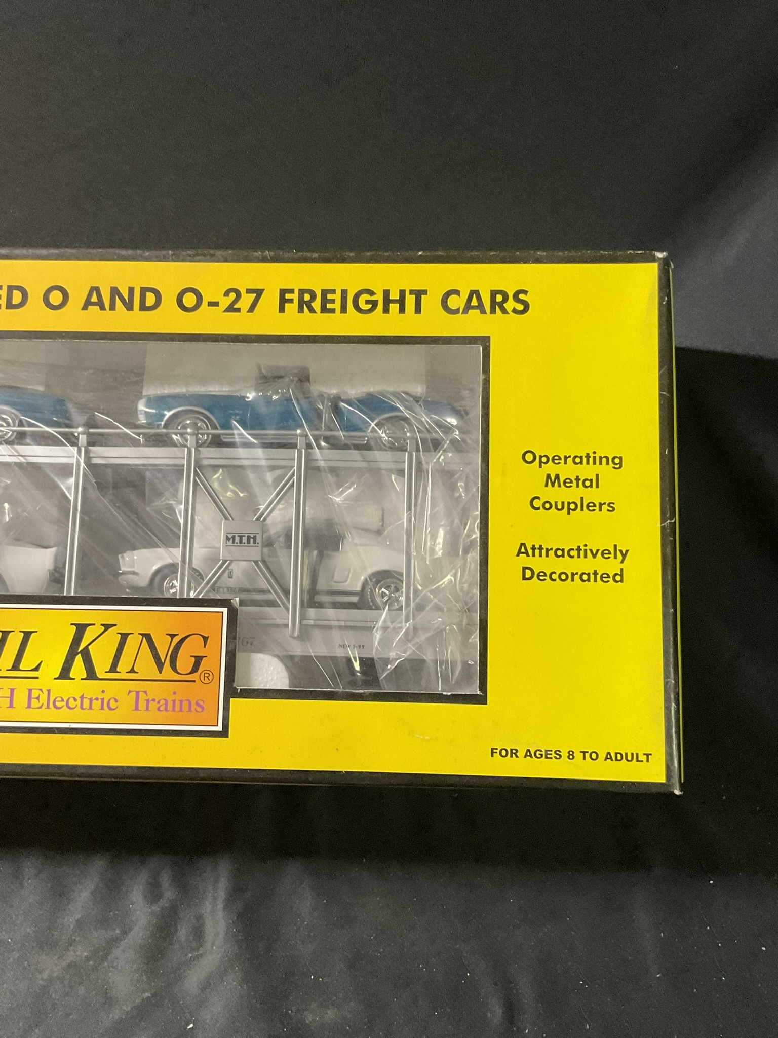 MTH RailKing O-Gauge Auto Transport Freight Car with Ertl Die-Cast Vehicles 30-7666